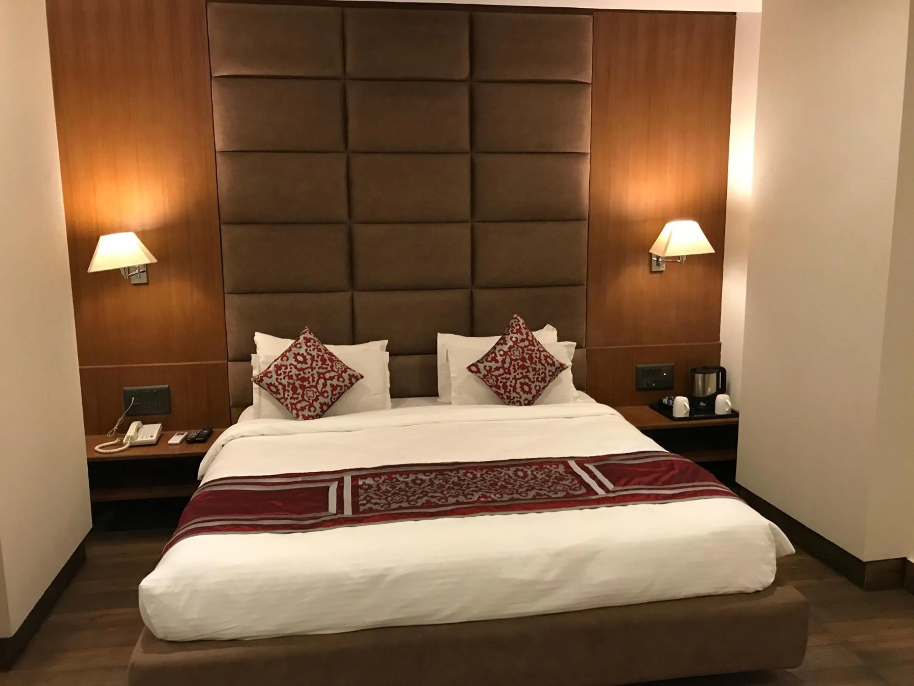 Bedroom, Bed in The Royal Melange Beacon