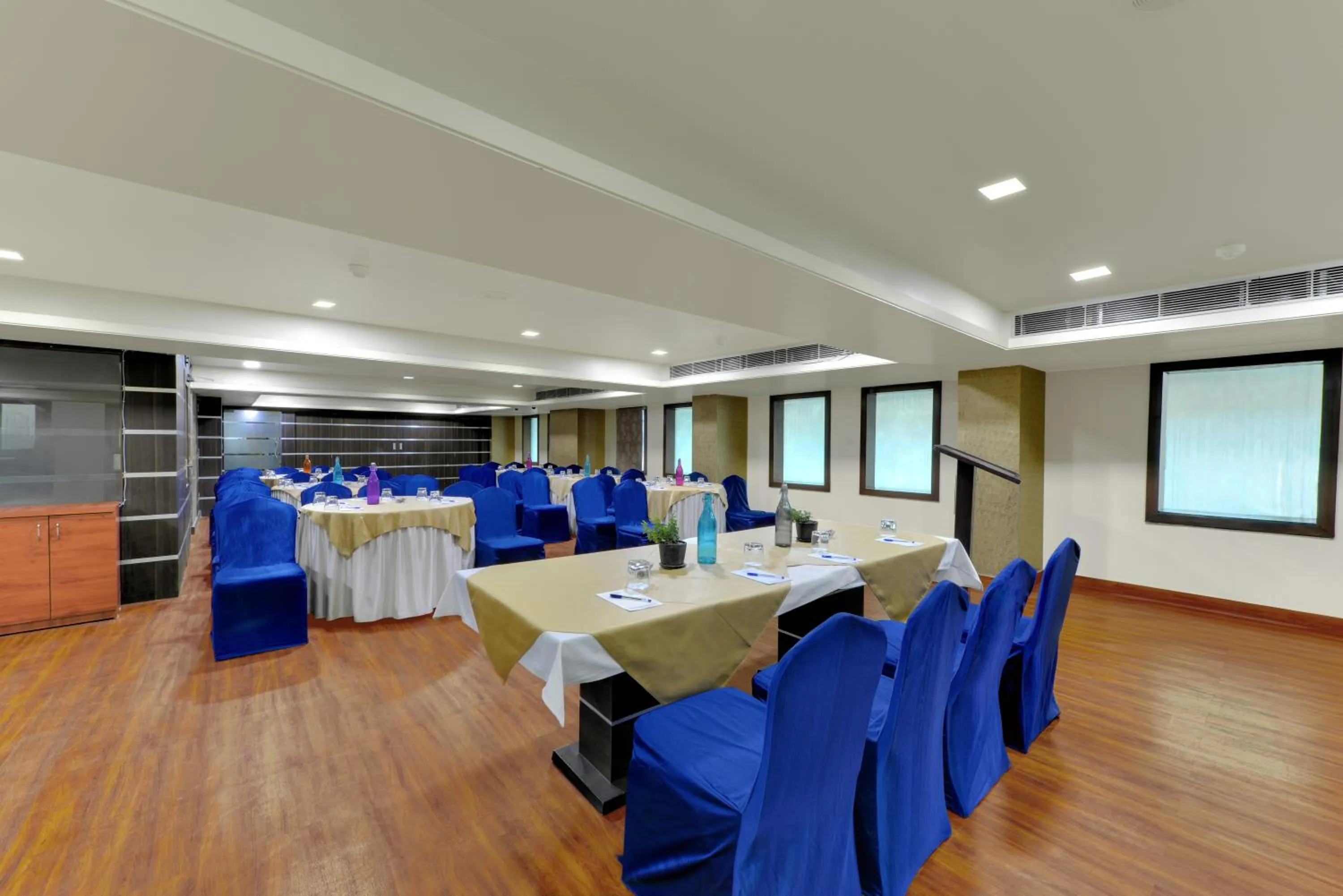 Banquet/Function facilities in The Royal Melange Beacon