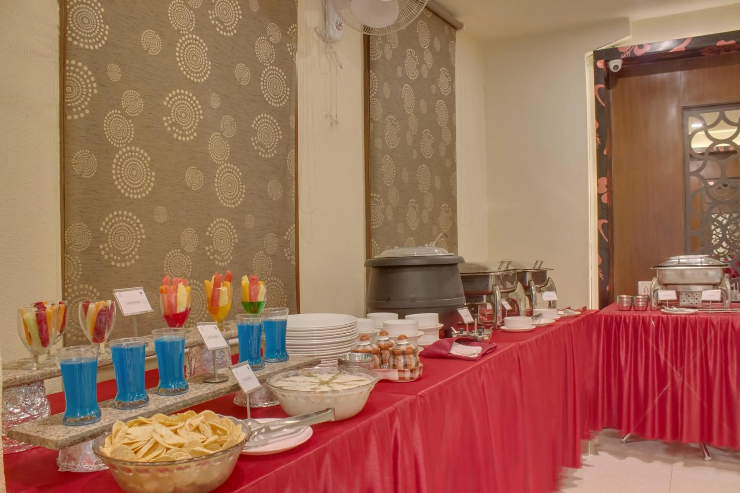 Food in The Royal Melange Beacon