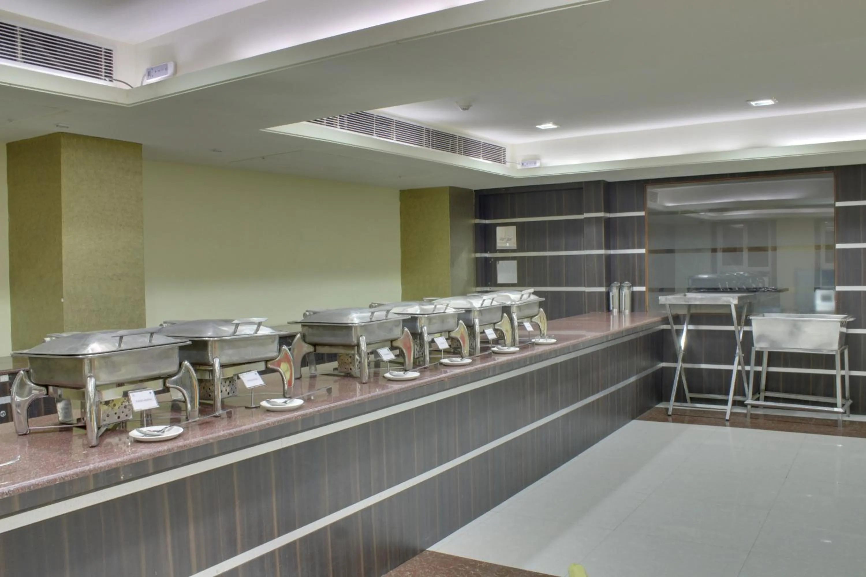 Banquet/Function facilities in The Royal Melange Beacon