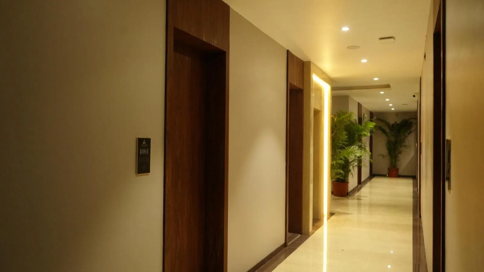 Property building in Alaukik Hotel