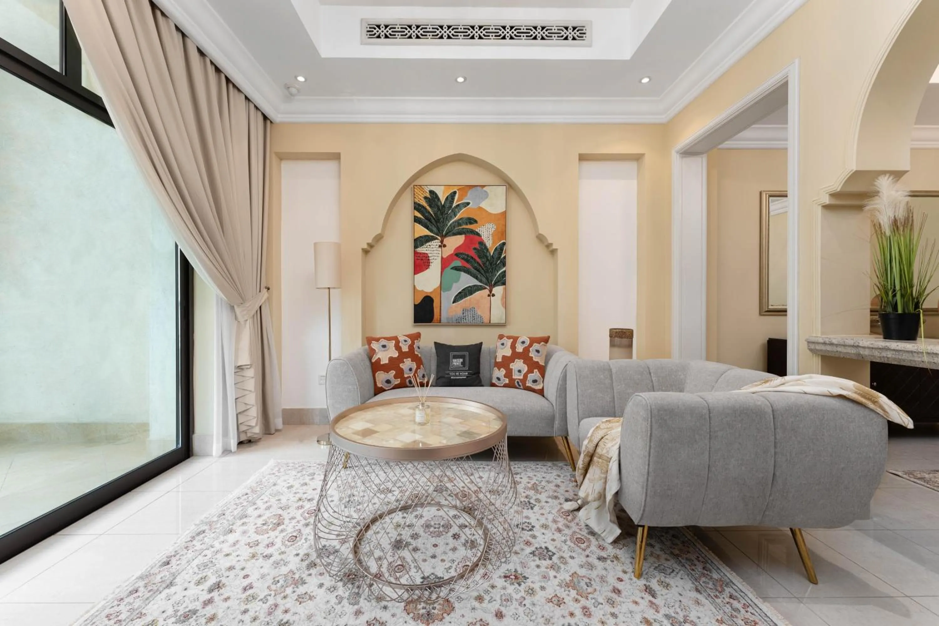 Living room in Maison Privee - Elite Apt Connected to Dubai Mall & Burj Khalifa
