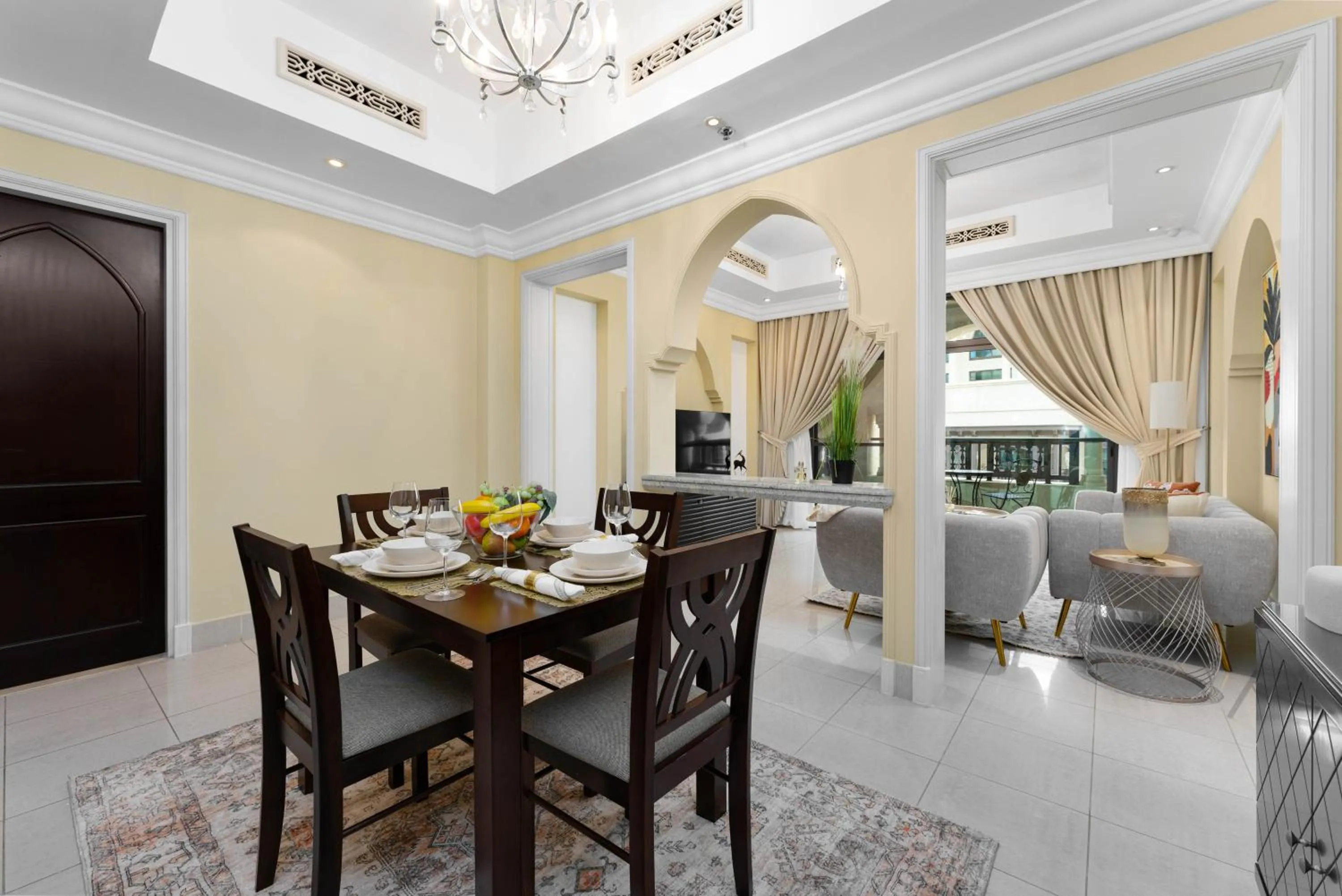 Dining area in Maison Privee - Elite Apt Connected to Dubai Mall & Burj Khalifa