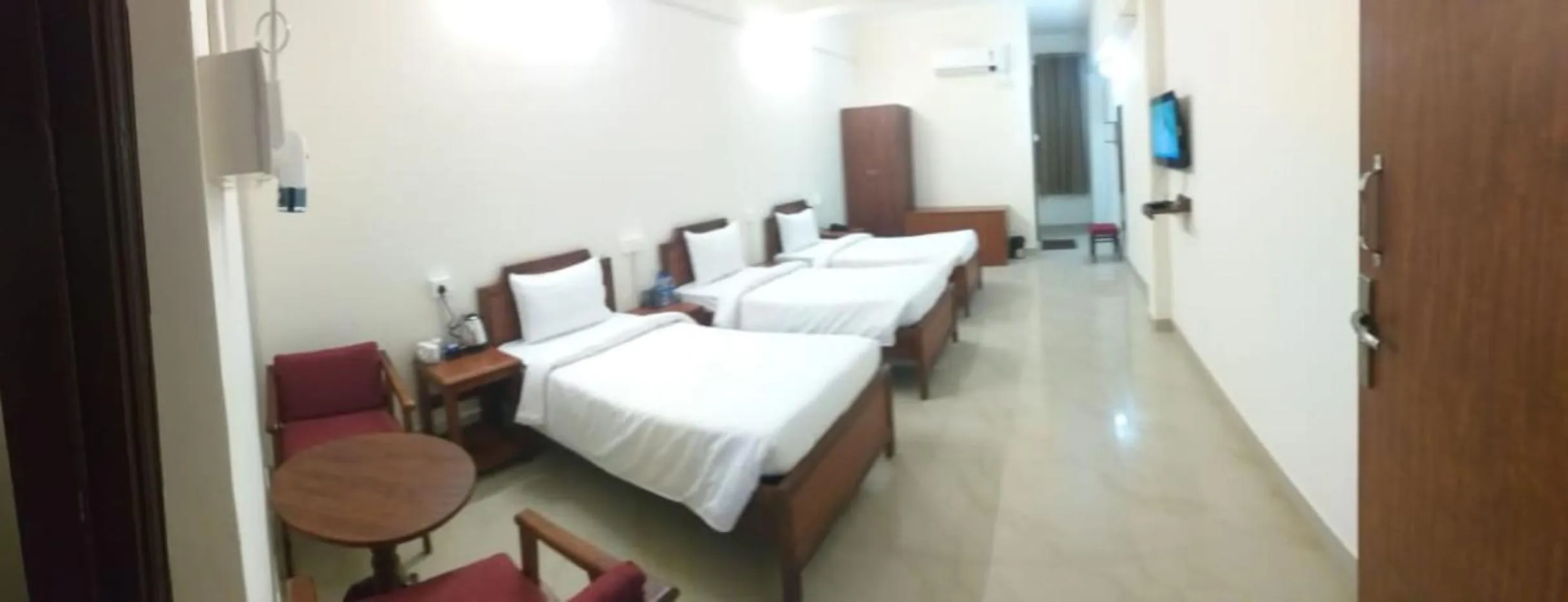 Bed in DWARKA KUNJ