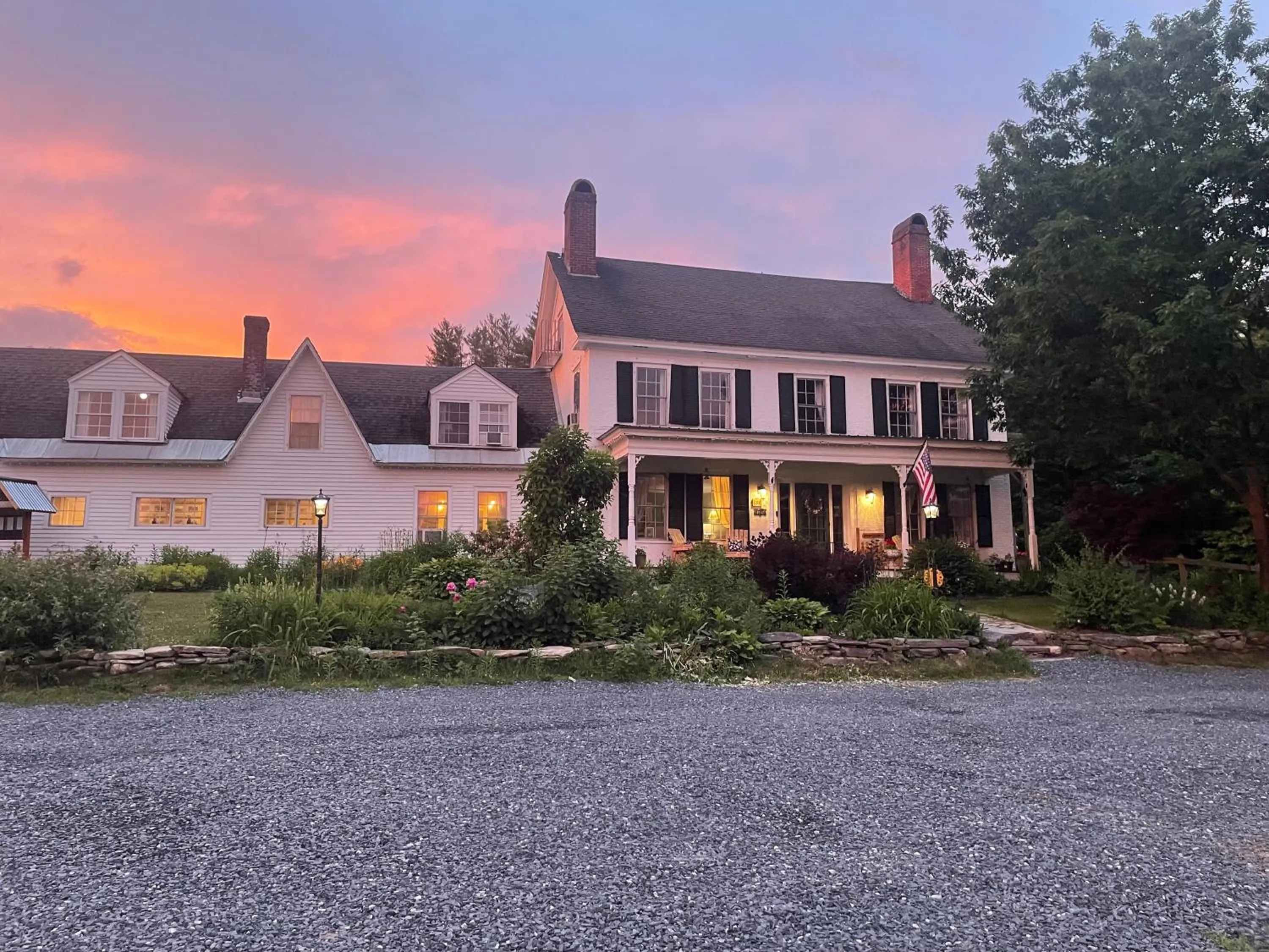 Property building in Stone Hearth Inn and Eatery