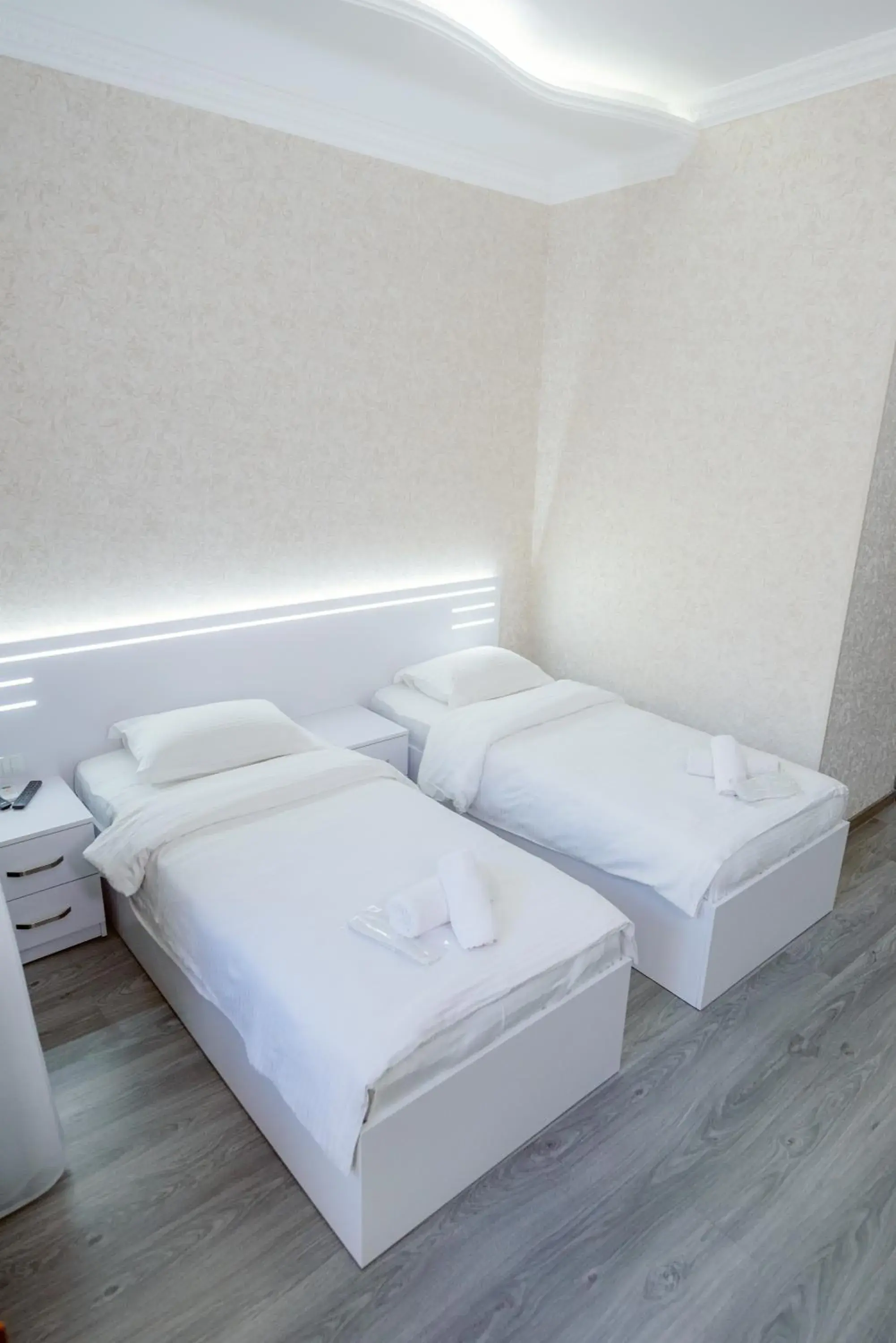 Classic Triple Room in Opera Avenue Hotel Classic Triple Room in Opera Avenue Hotel