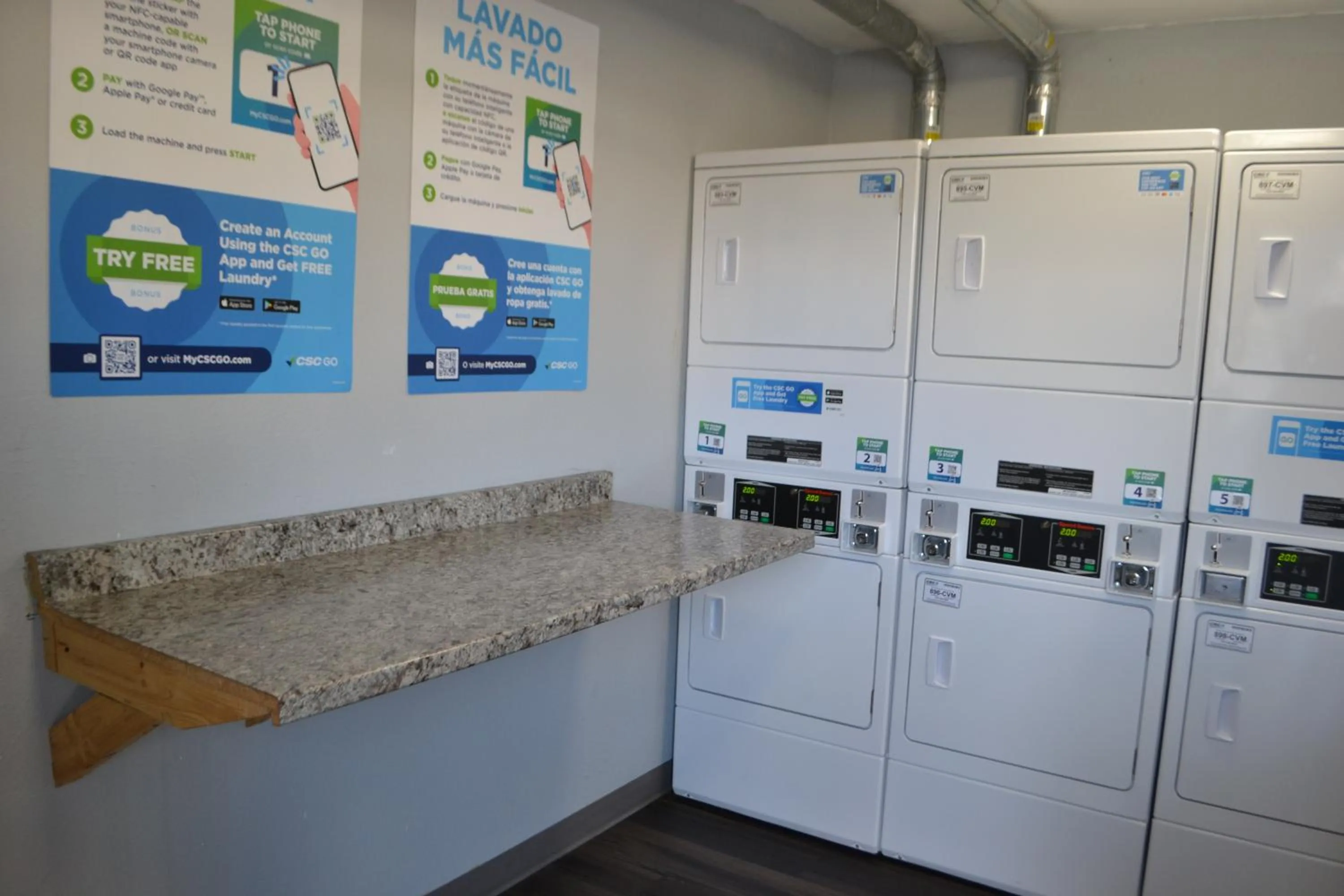 microwave in Home 1 Great Stay