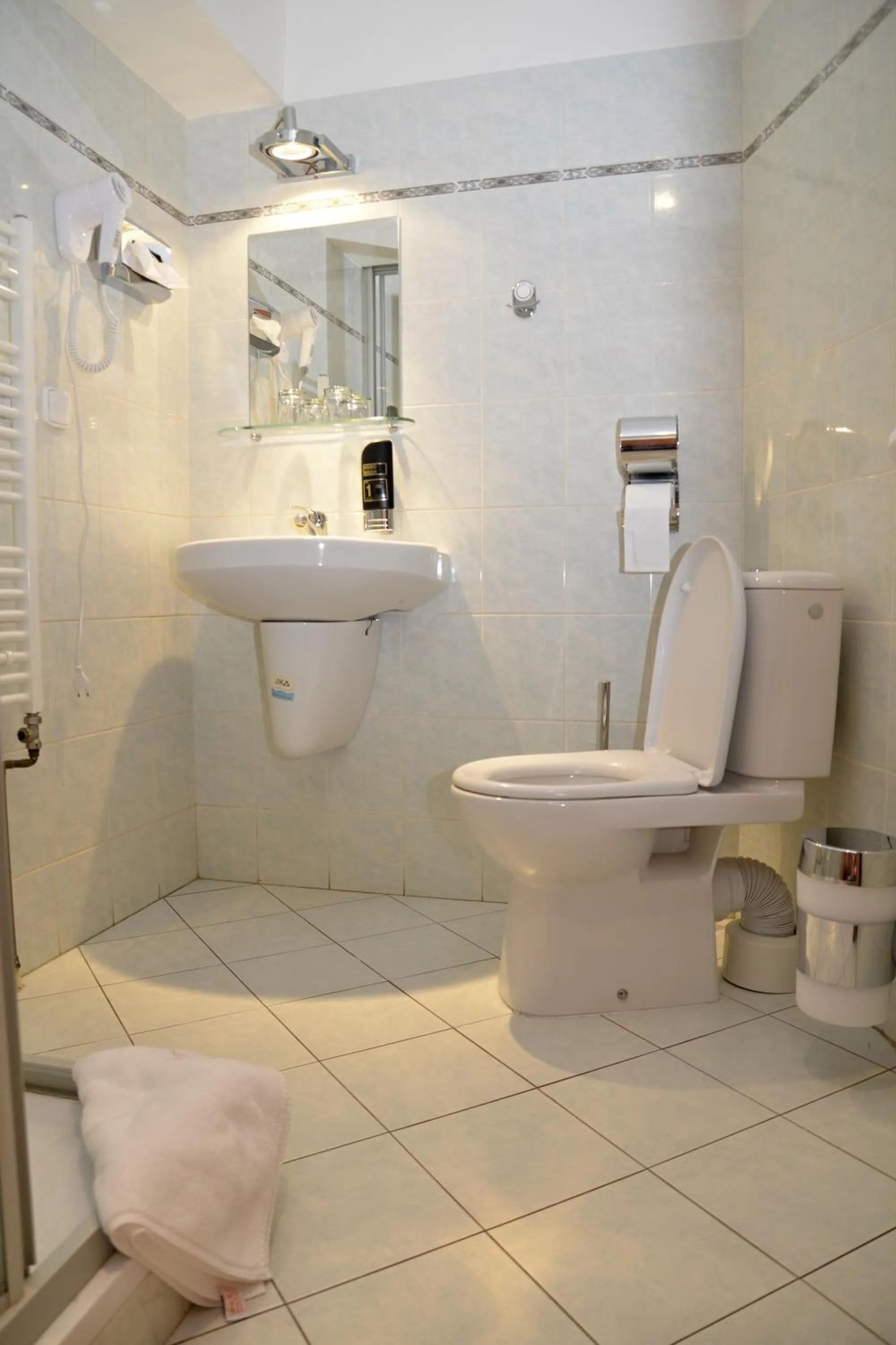 Bathroom in Hotel Na Statku