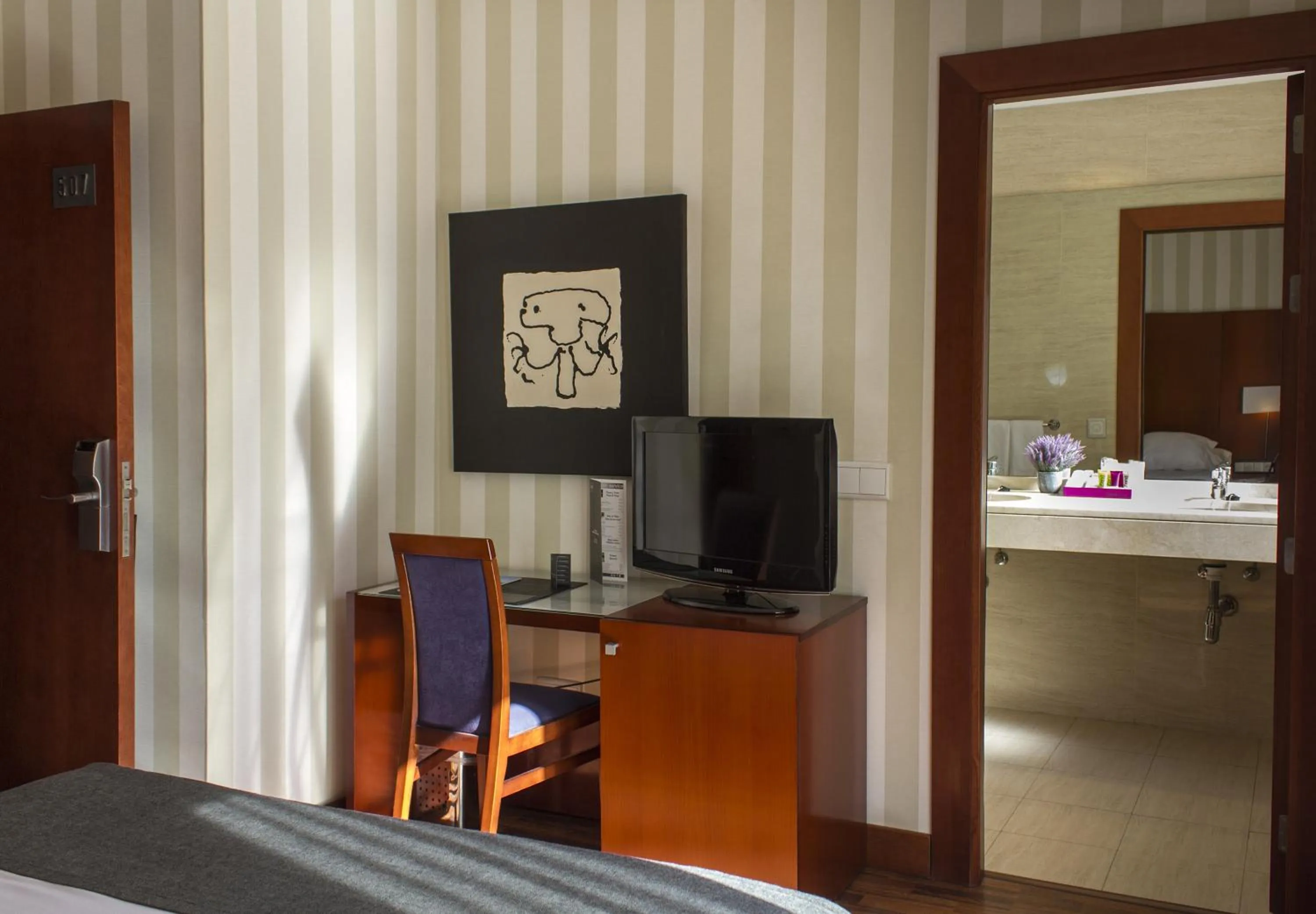 Photo of the whole room in Zenit Málaga