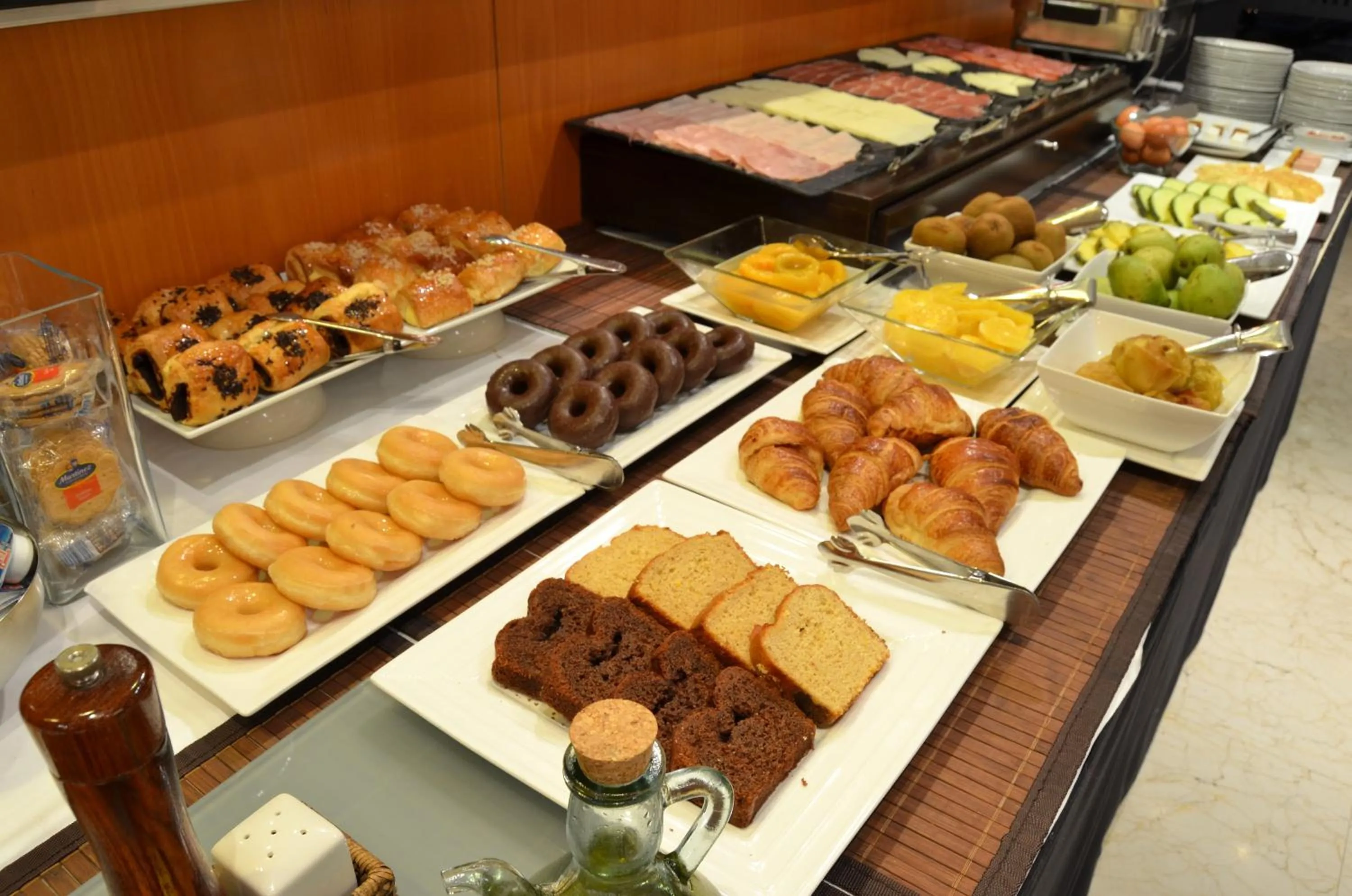 Restaurant/places to eat in Zenit Málaga