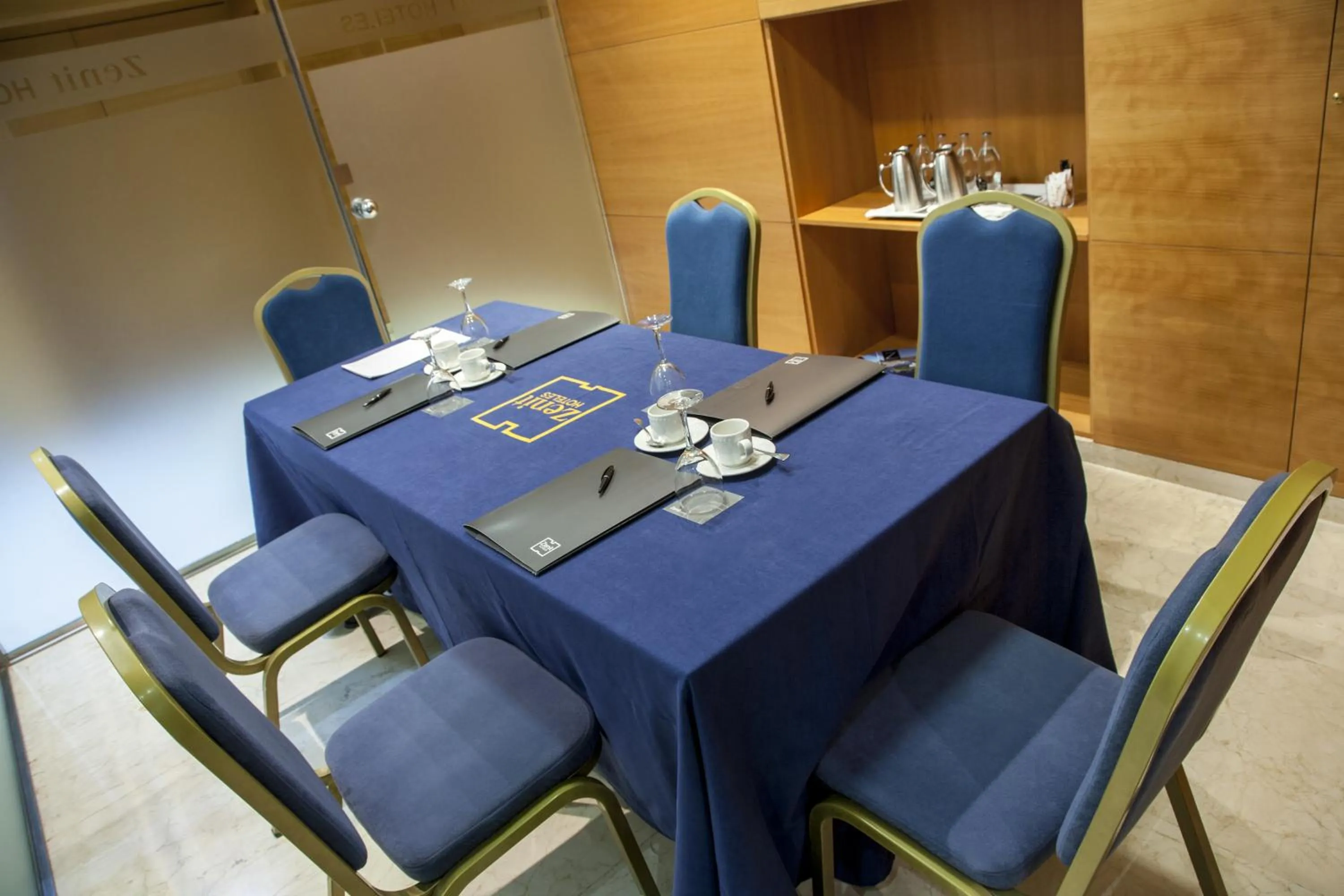 Business facilities in Zenit Málaga