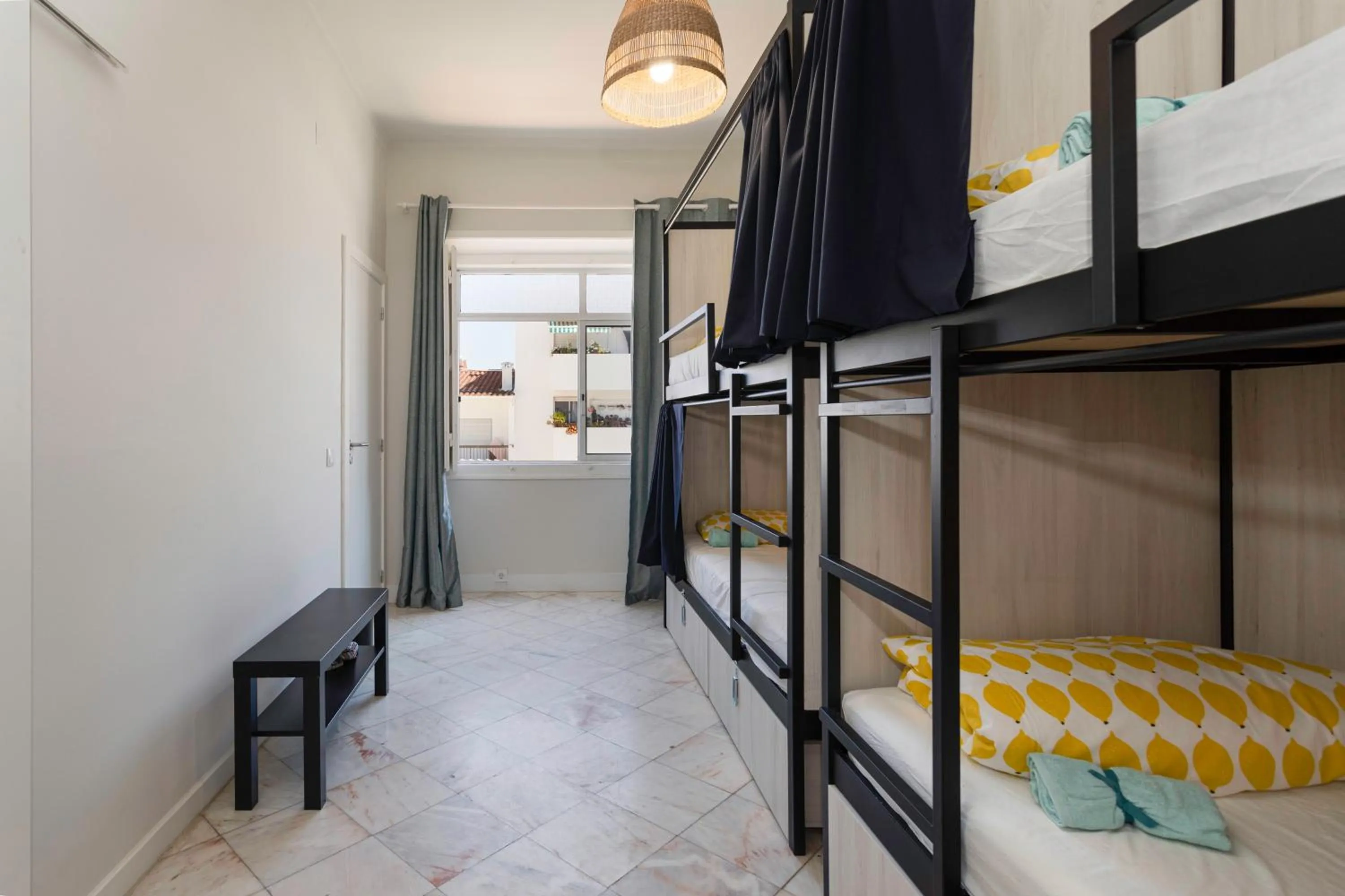 Bed in Lemon Hostel Faro