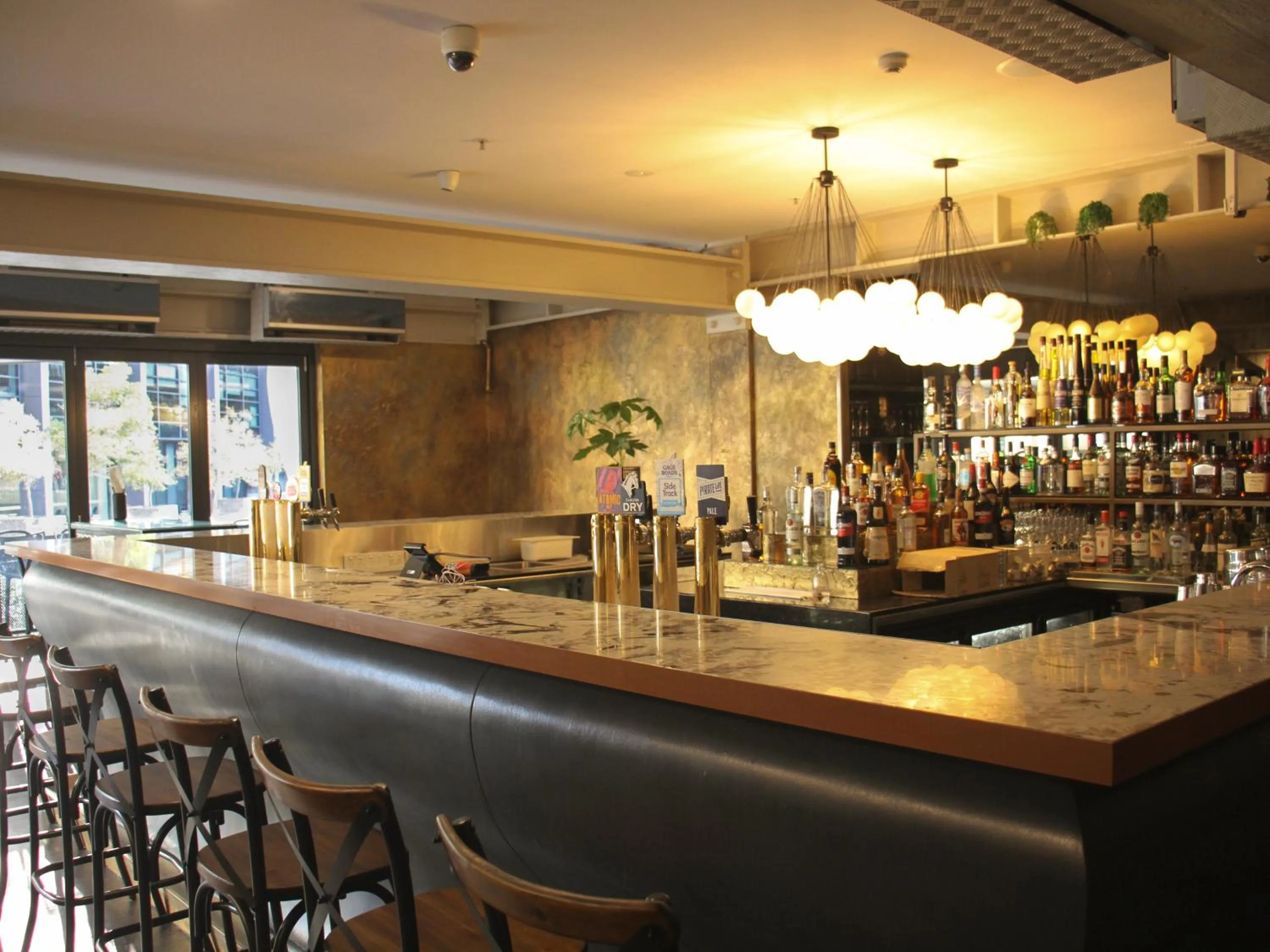 Lounge or bar in The Terrace Hotel