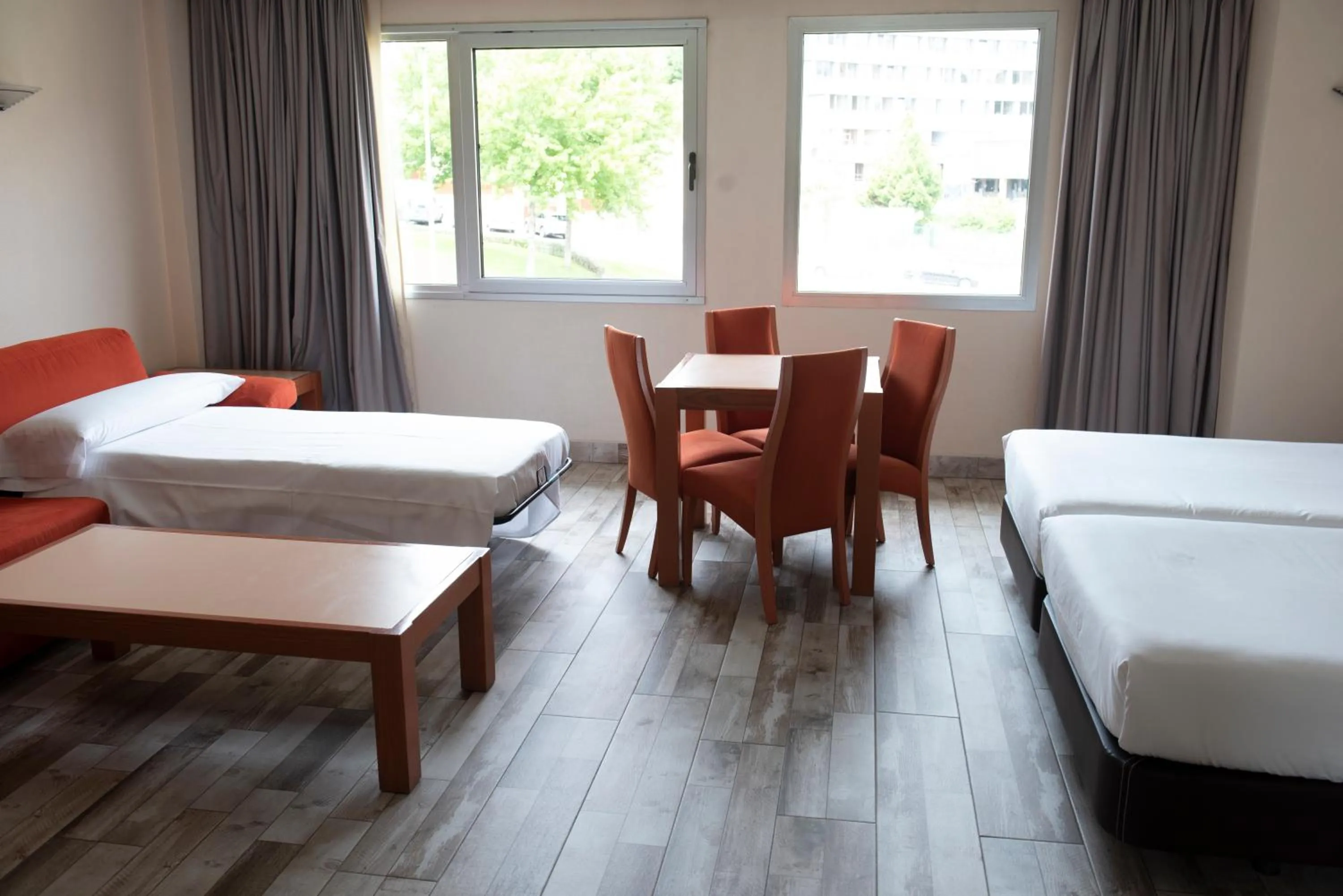 Photo of the whole room, Bed in Hotel Palacio del Mar