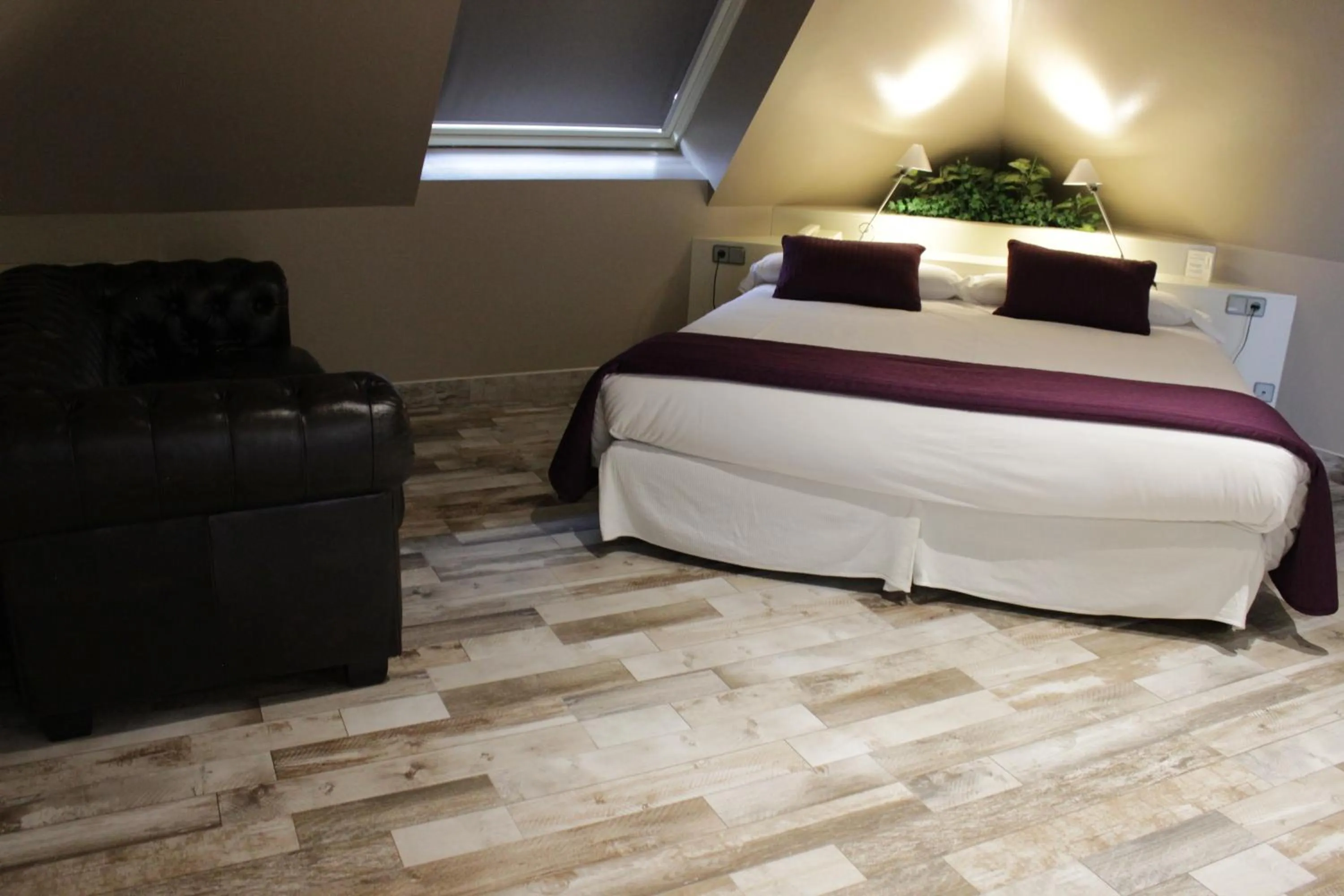 Bedroom, Bed in Hotel Palacio del Mar