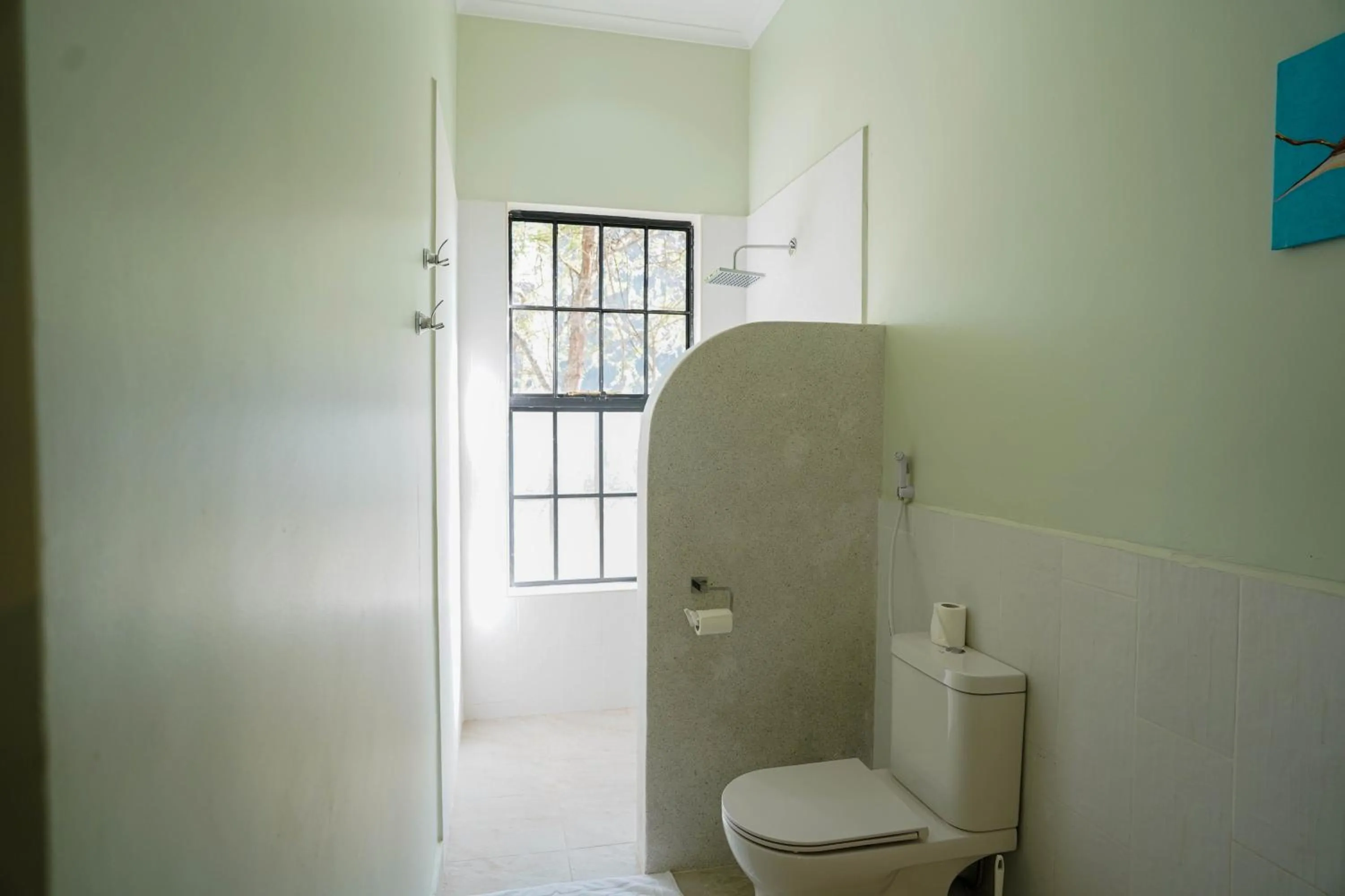 Shower in Kili Seasons Hotel