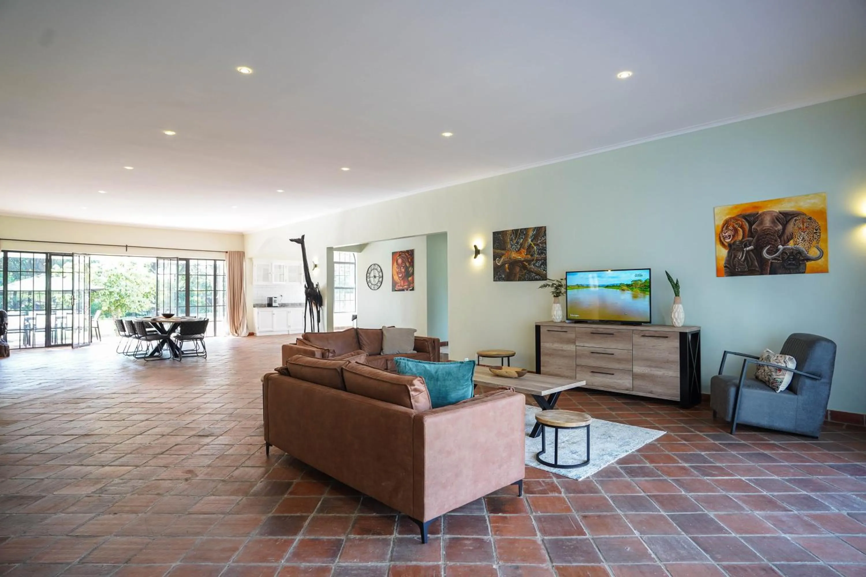 Seating area in Kili Seasons Hotel