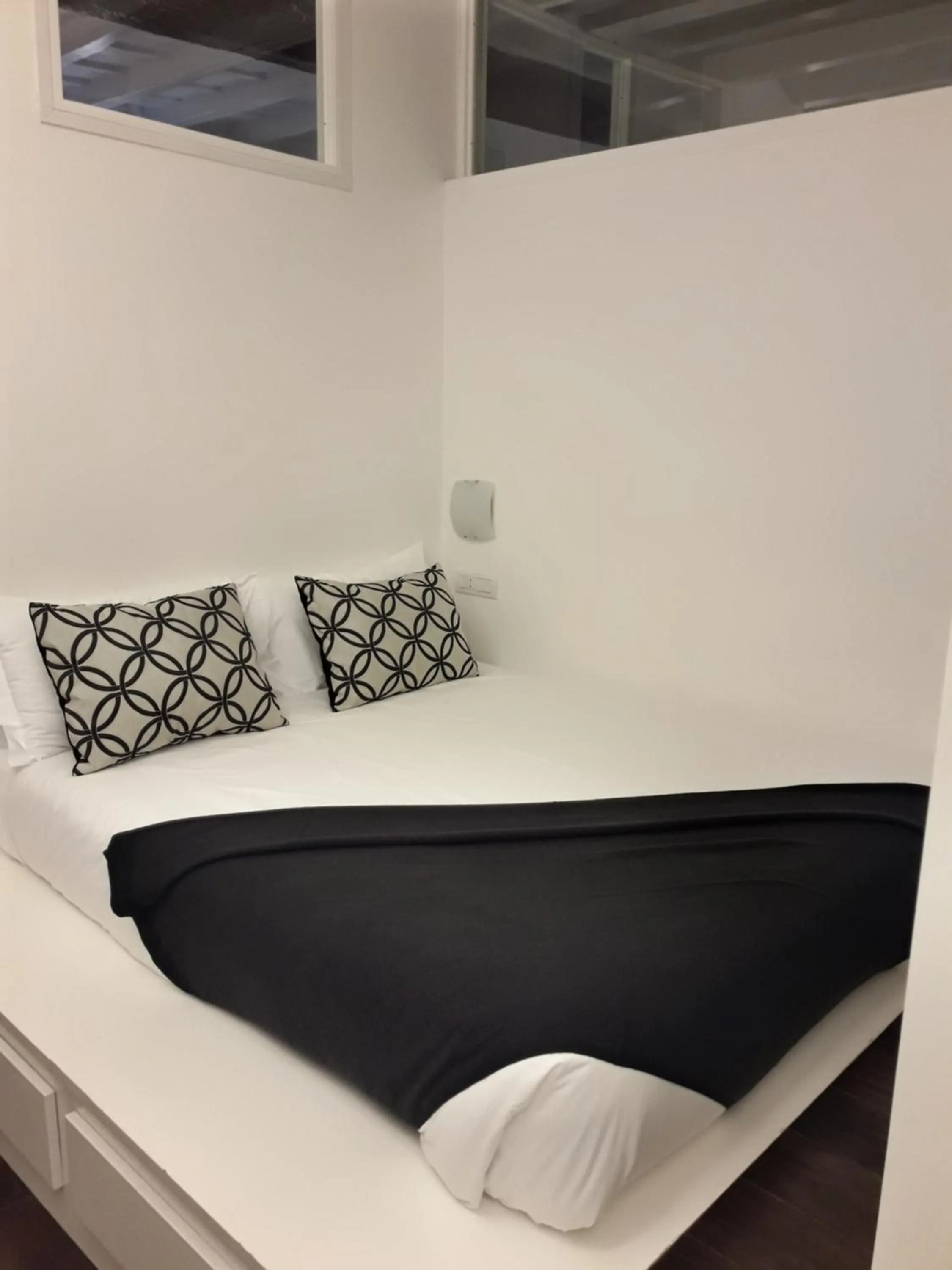 Bedroom, Bed in EasyInRome Navona