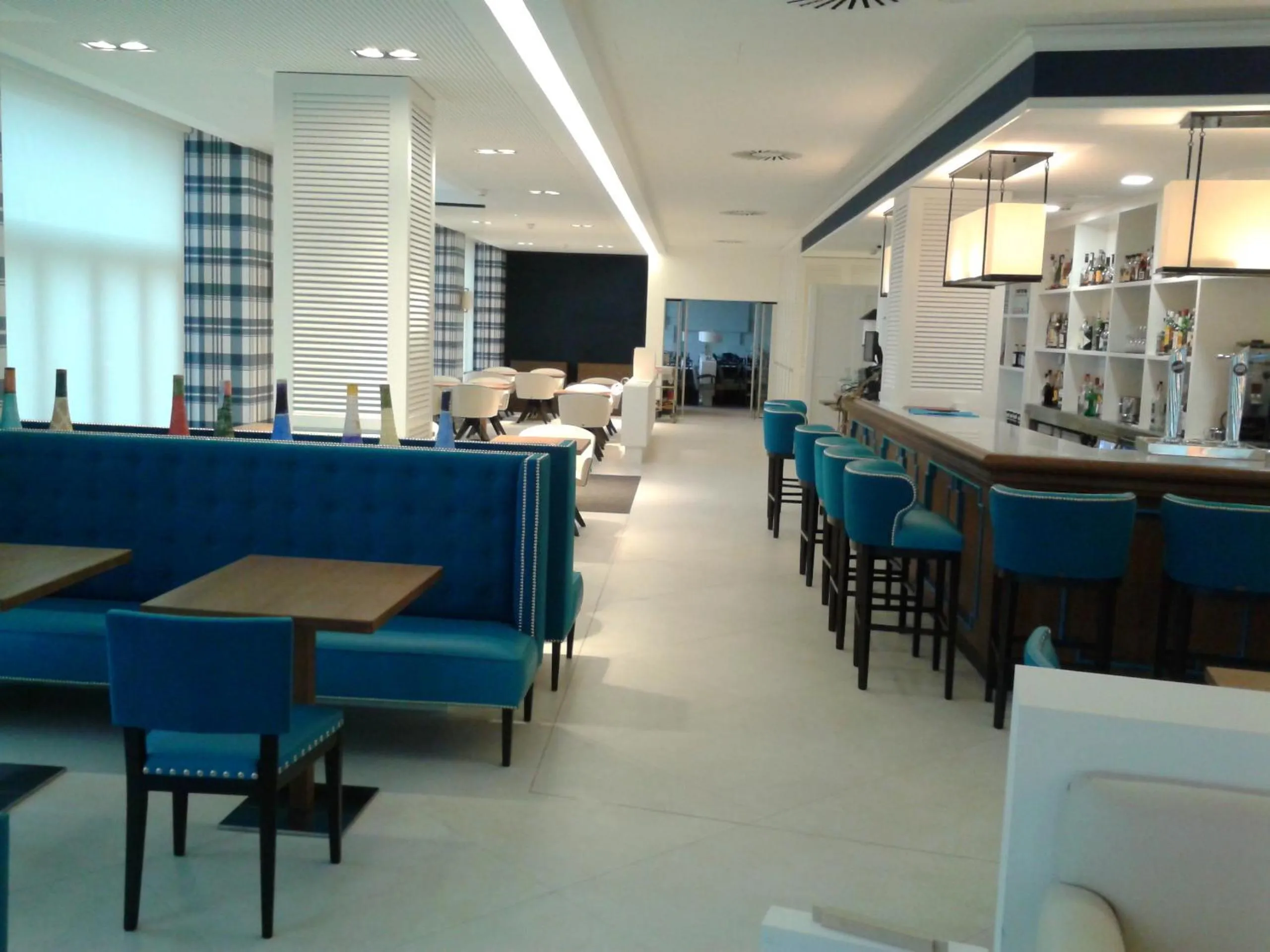 Lounge or bar in Hotel Bahía