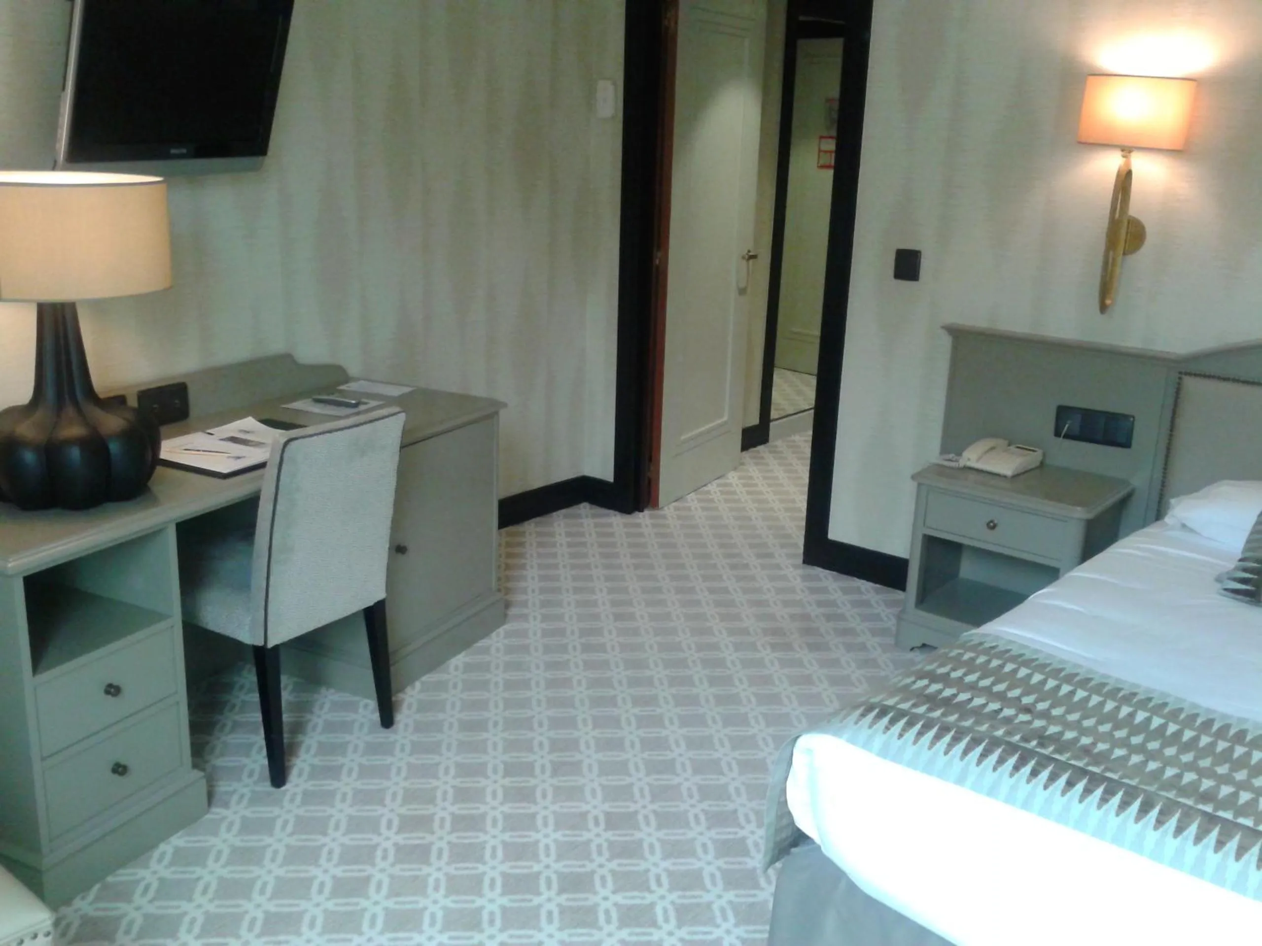 Seating area, Bed in Hotel Bahía