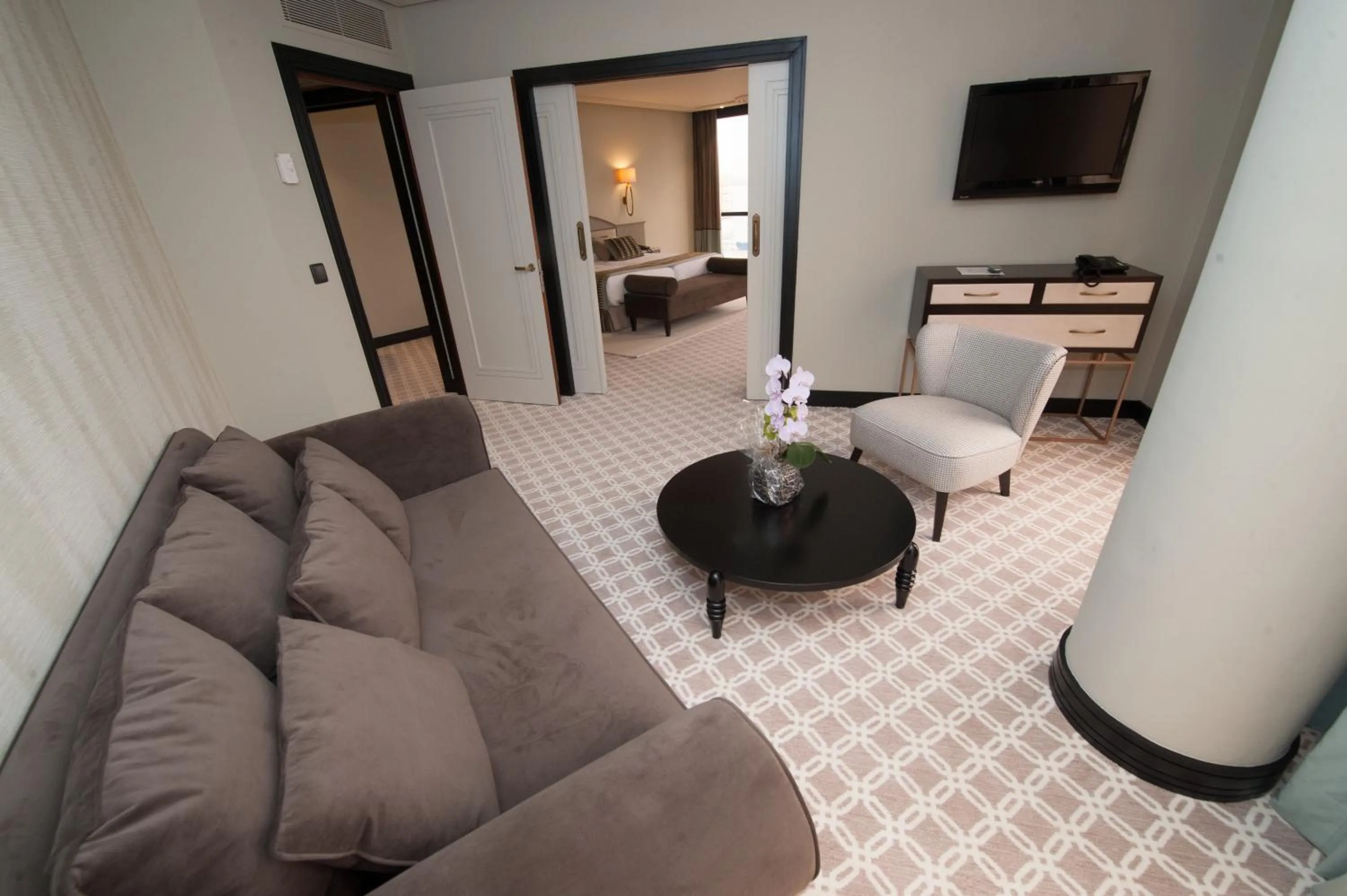 Seating area in Hotel Bahía