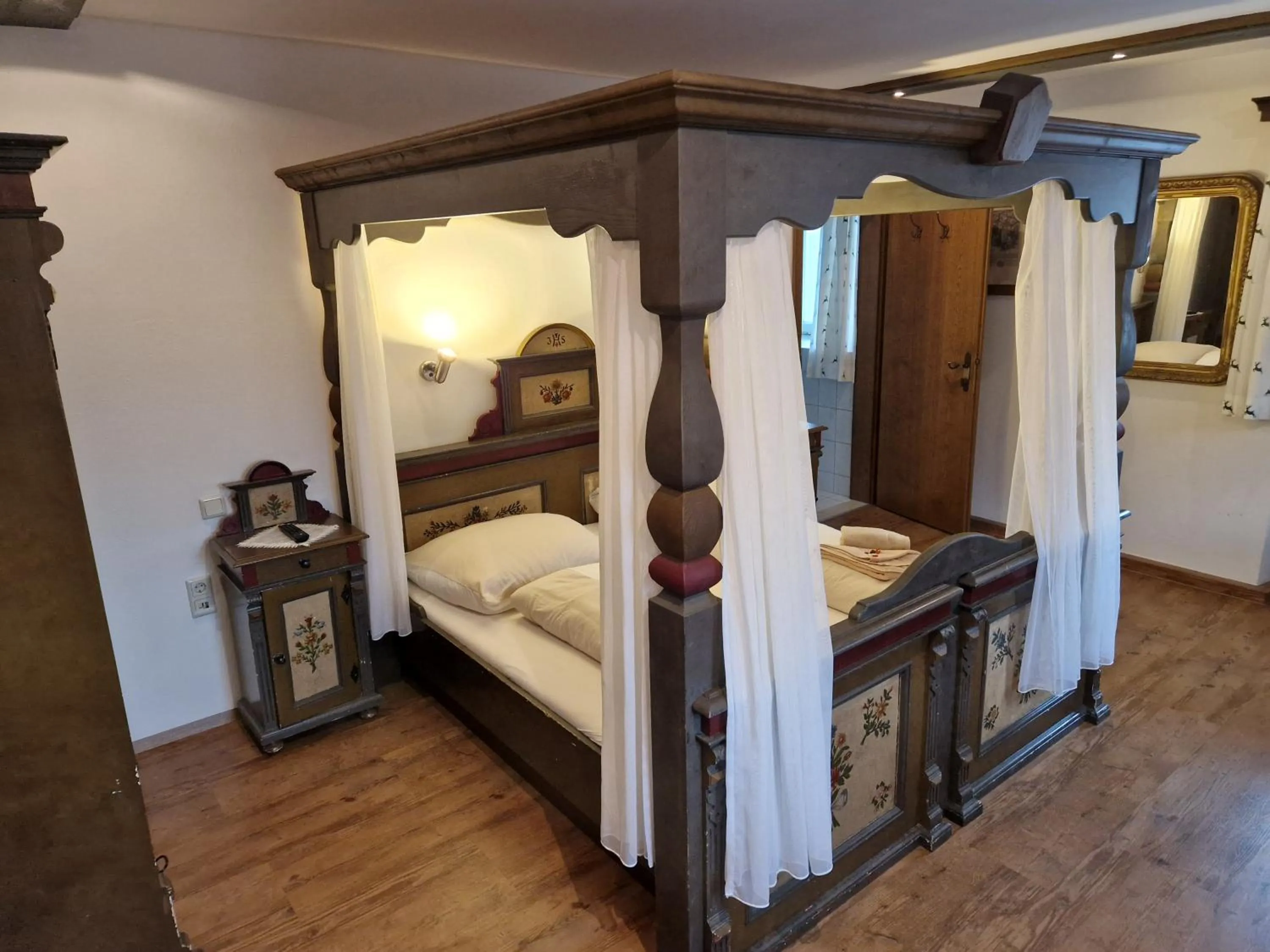 Bed in Gasthof Post