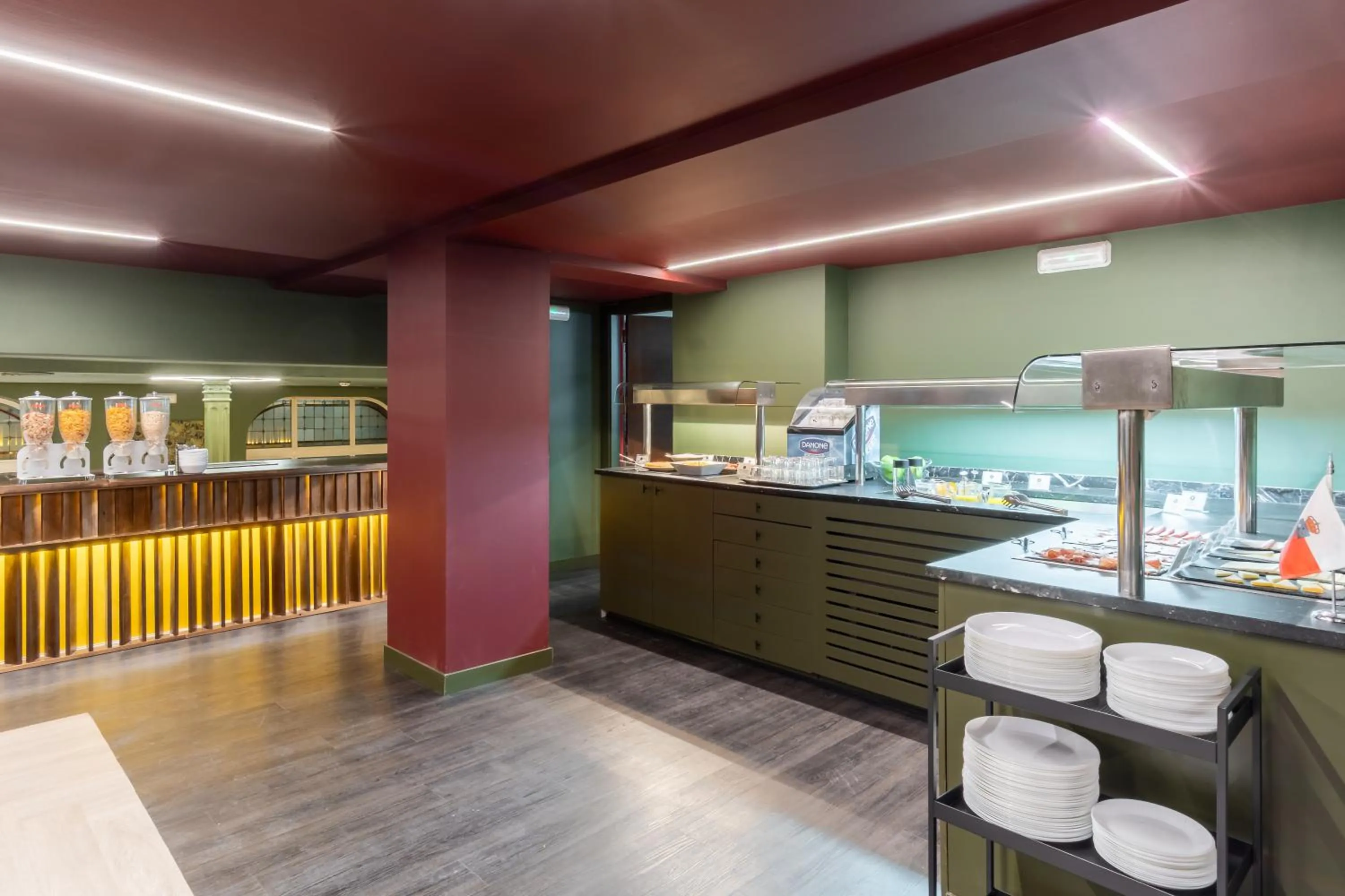 Buffet breakfast in Abba Santander