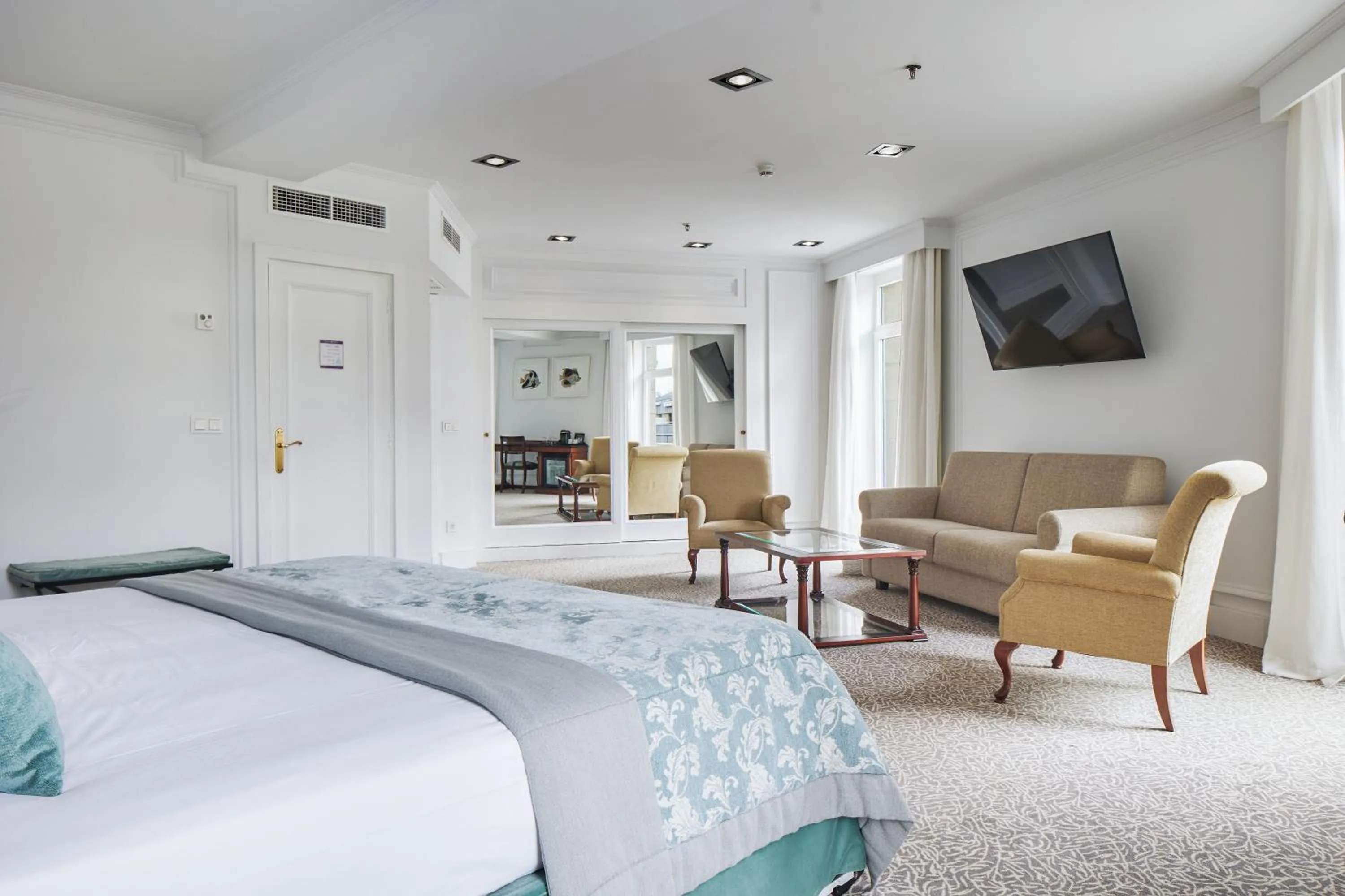 Bed in Hotel de Londres y de Inglaterra