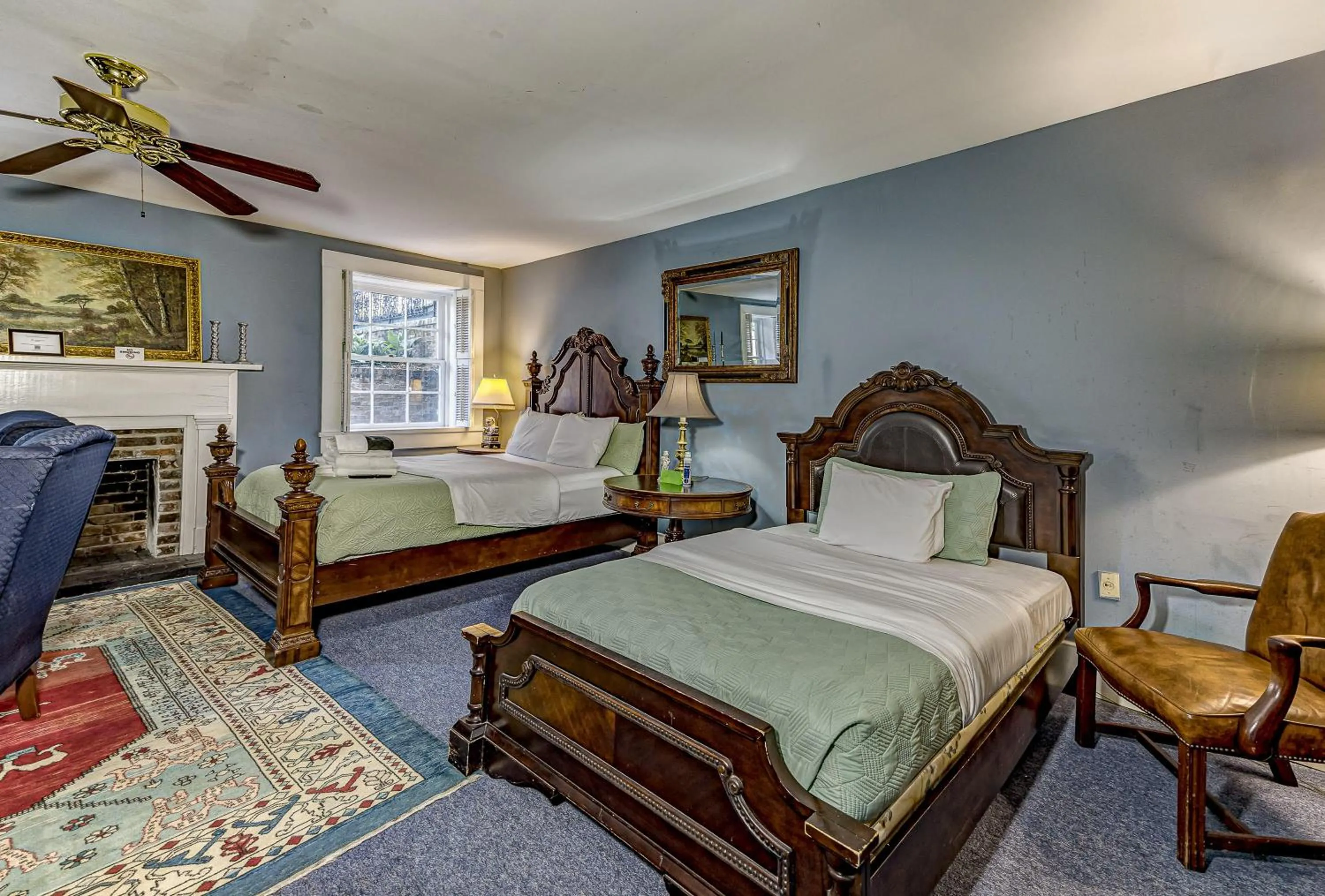 Bed in The Duff Green Mansion