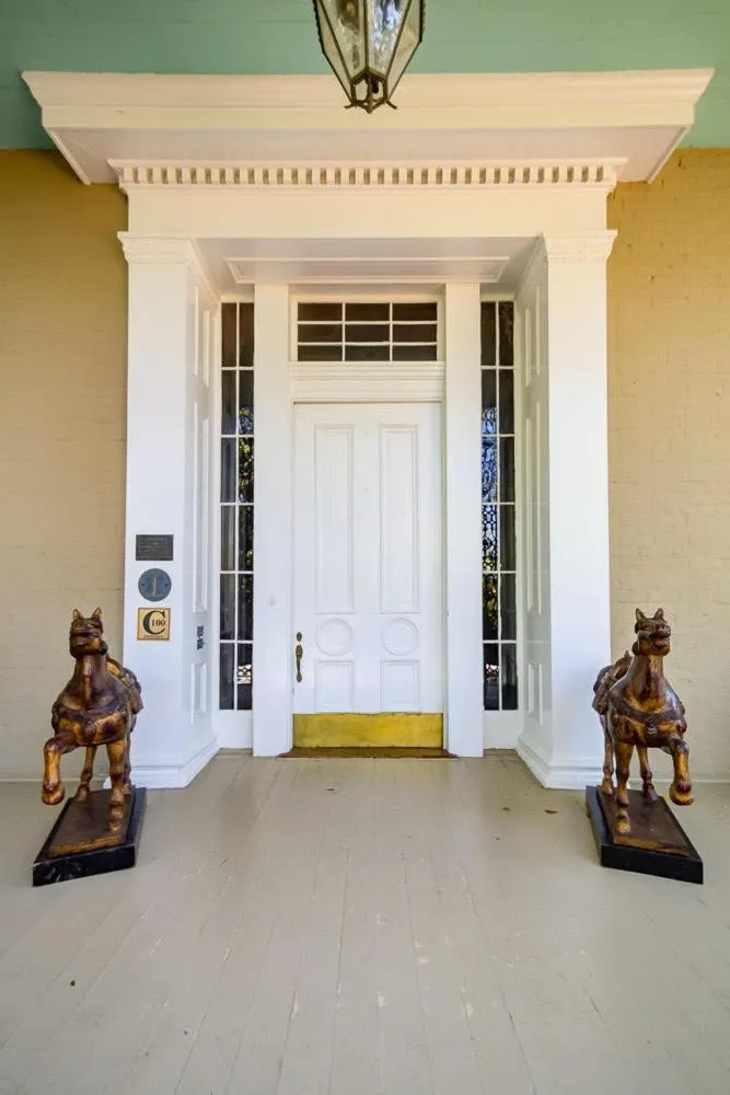 Facade/entrance in The Duff Green Mansion