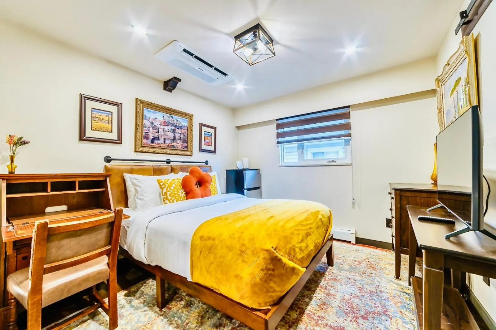 Bed in Neocolonial Nouveau Kensington Vacation Home