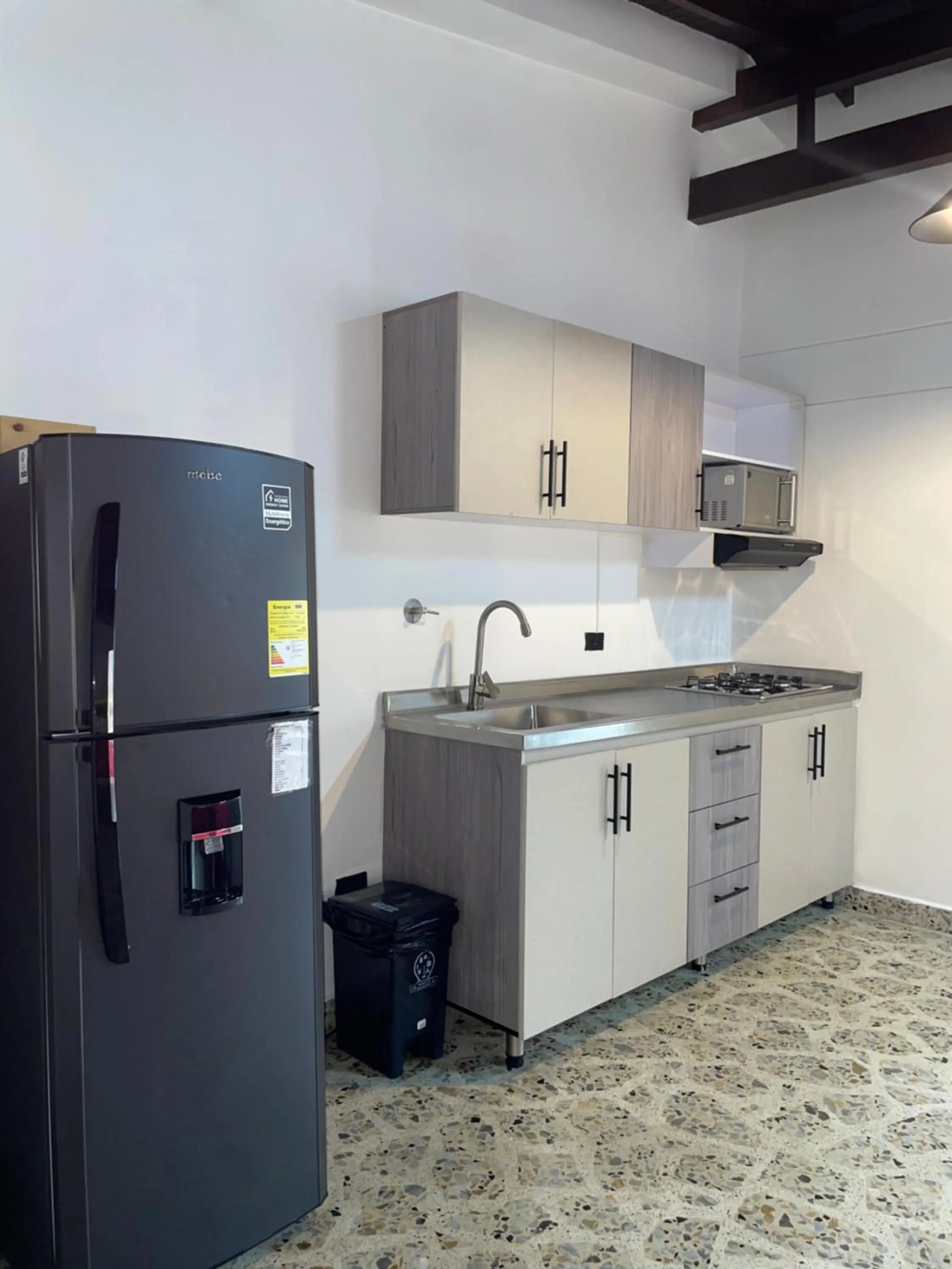 Kitchen or kitchenette in Hotel Ofix