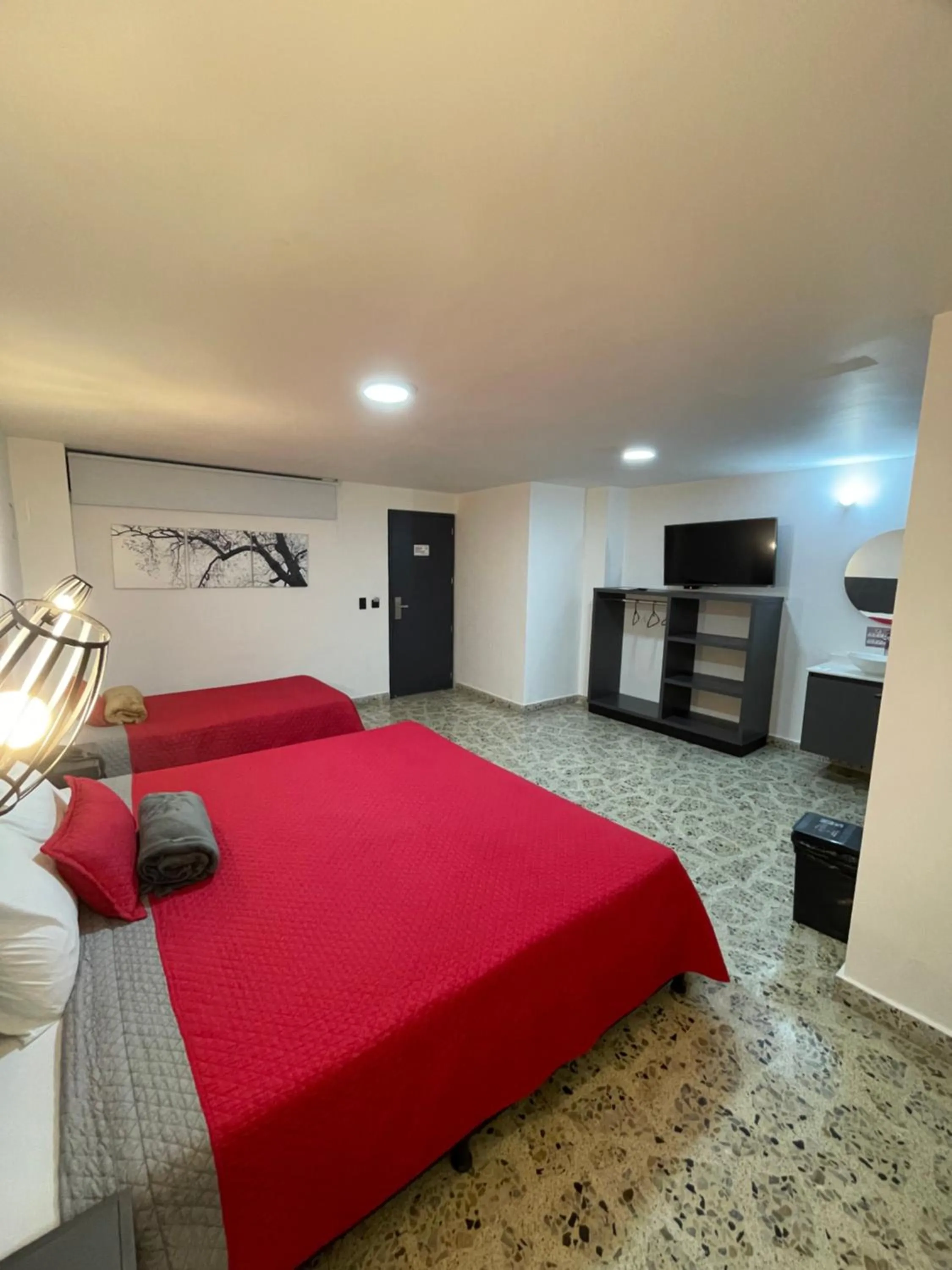 Bedroom, Bed in Hotel Ofix