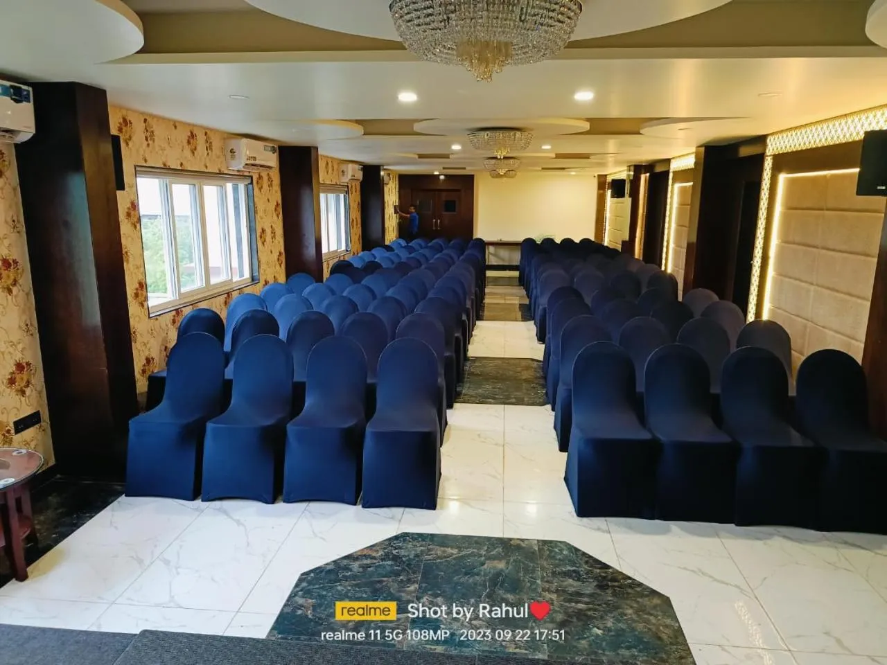 Seating area in Hotel EDEN