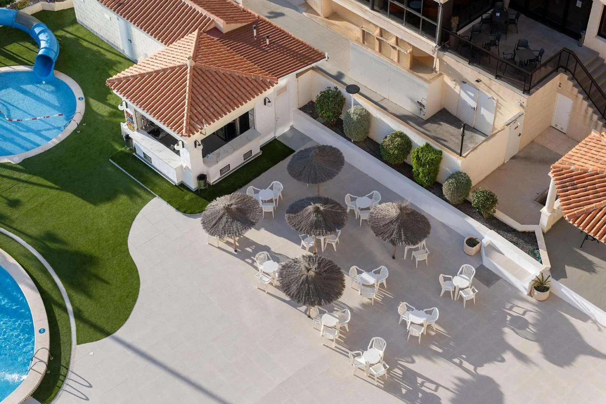 Property building in Hotel Playas de Torrevieja