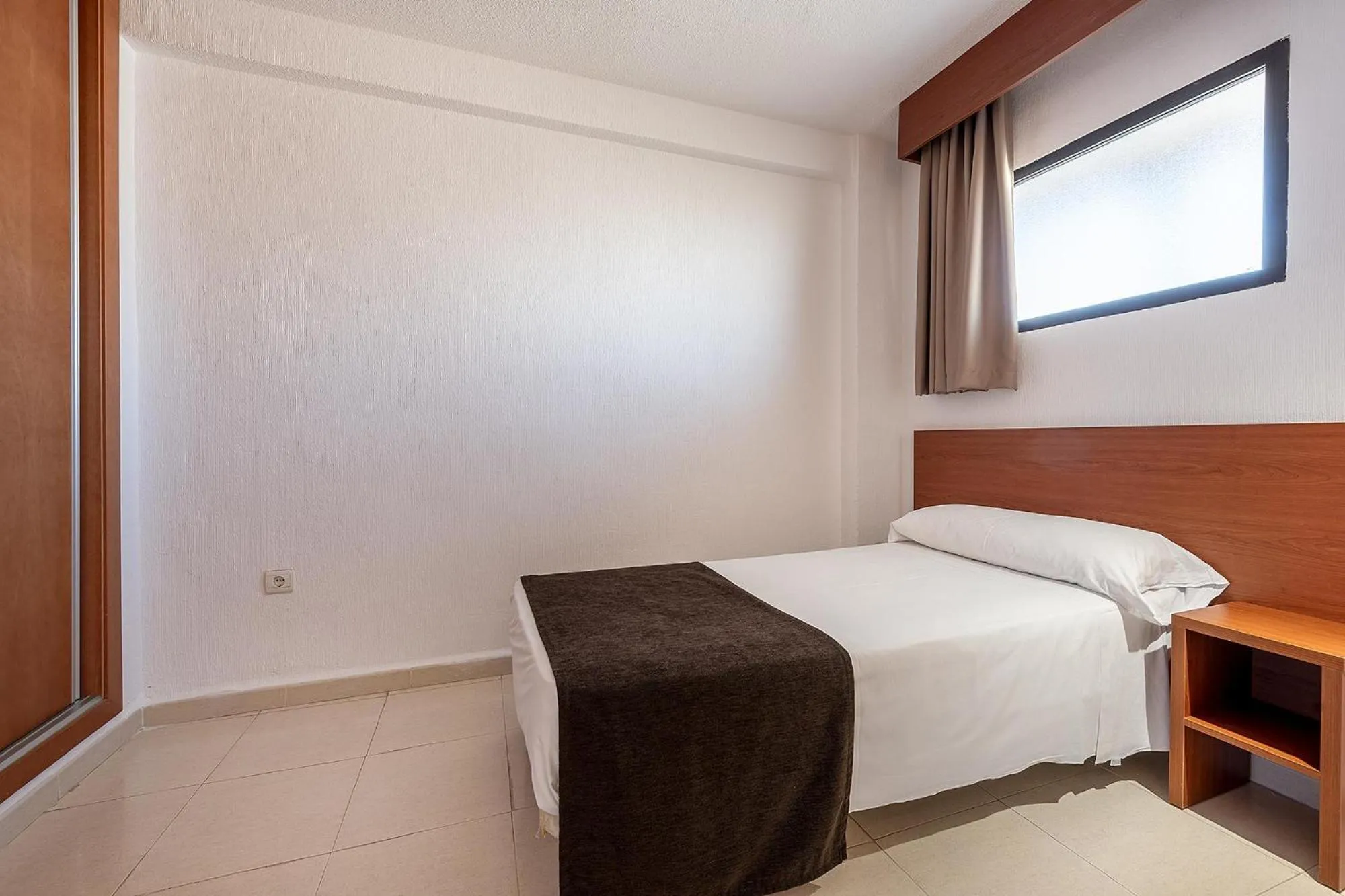 Photo of the whole room, Bed in Hotel Playas de Torrevieja