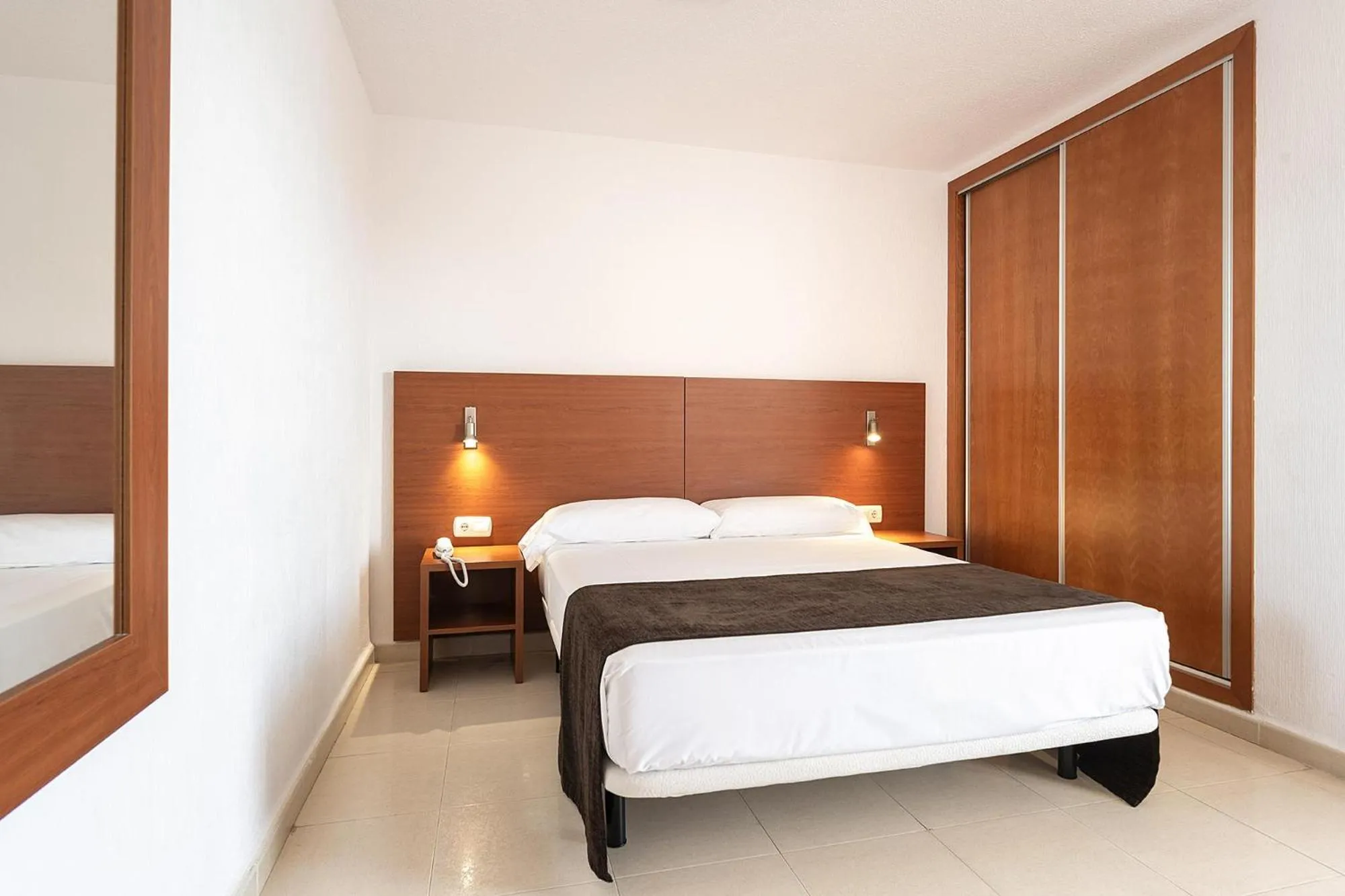 Photo of the whole room, Bed in Hotel Playas de Torrevieja