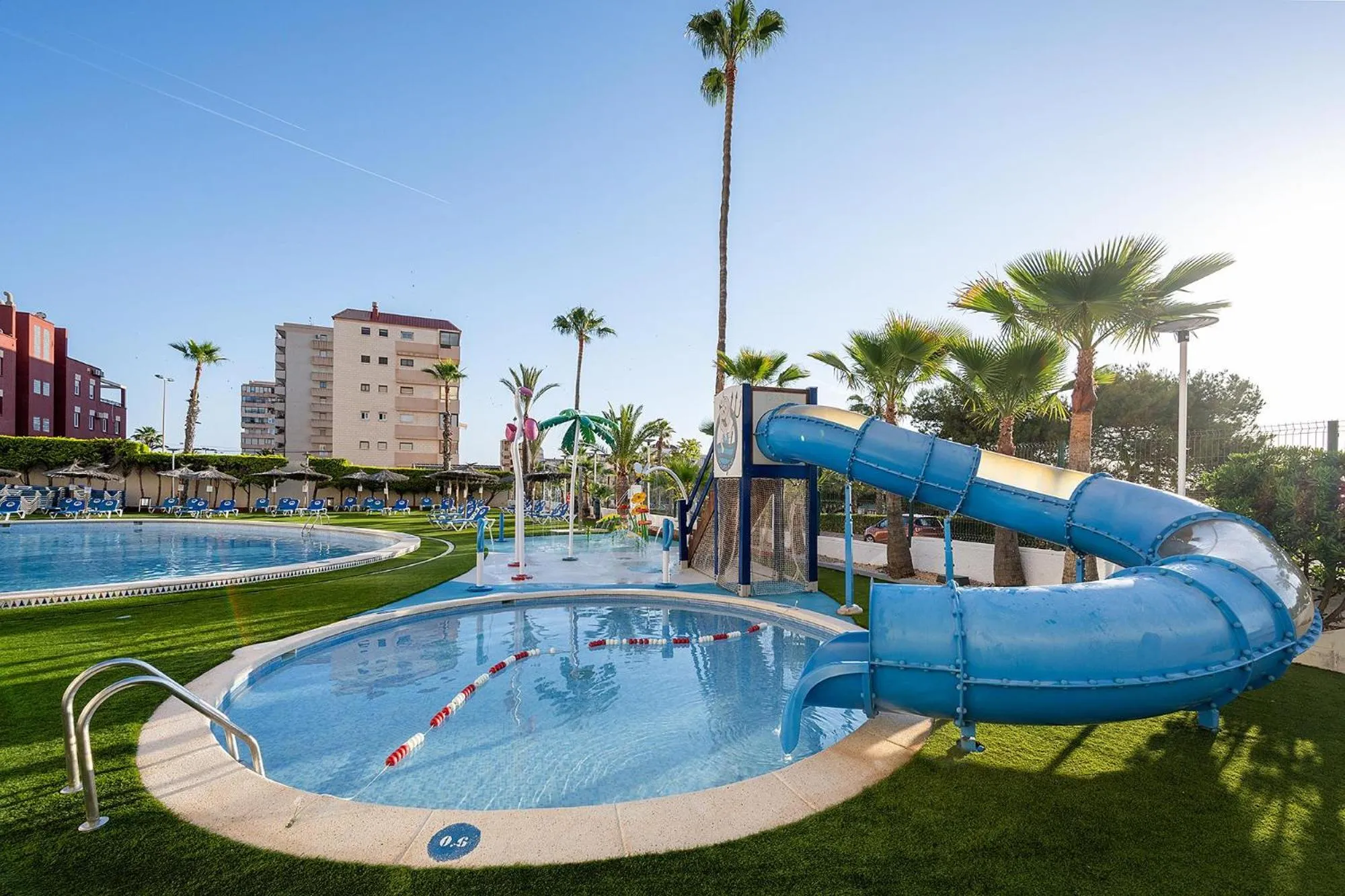 Swimming pool in Hotel Playas de Torrevieja