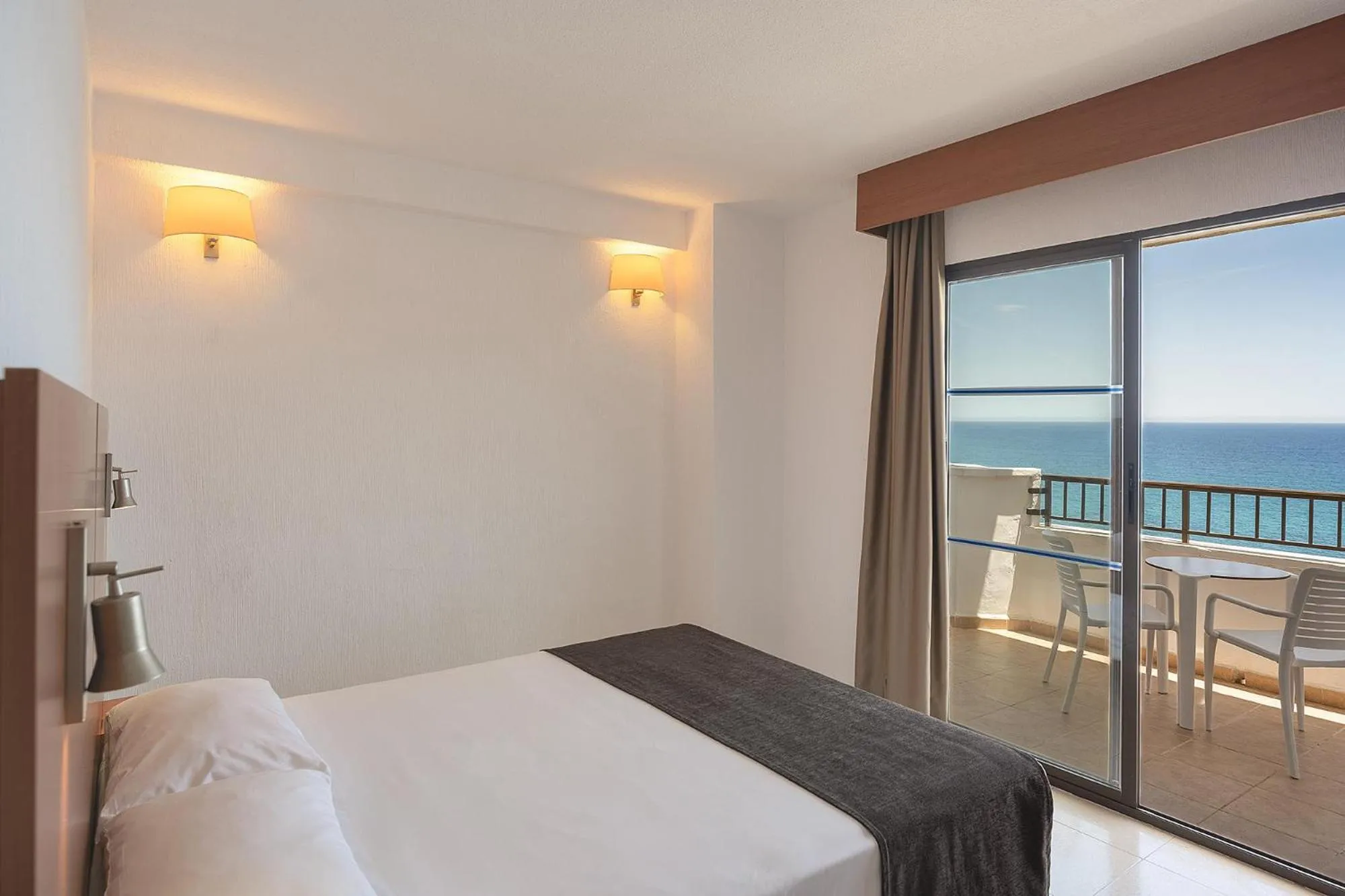 Photo of the whole room, Bed in Hotel Playas de Torrevieja