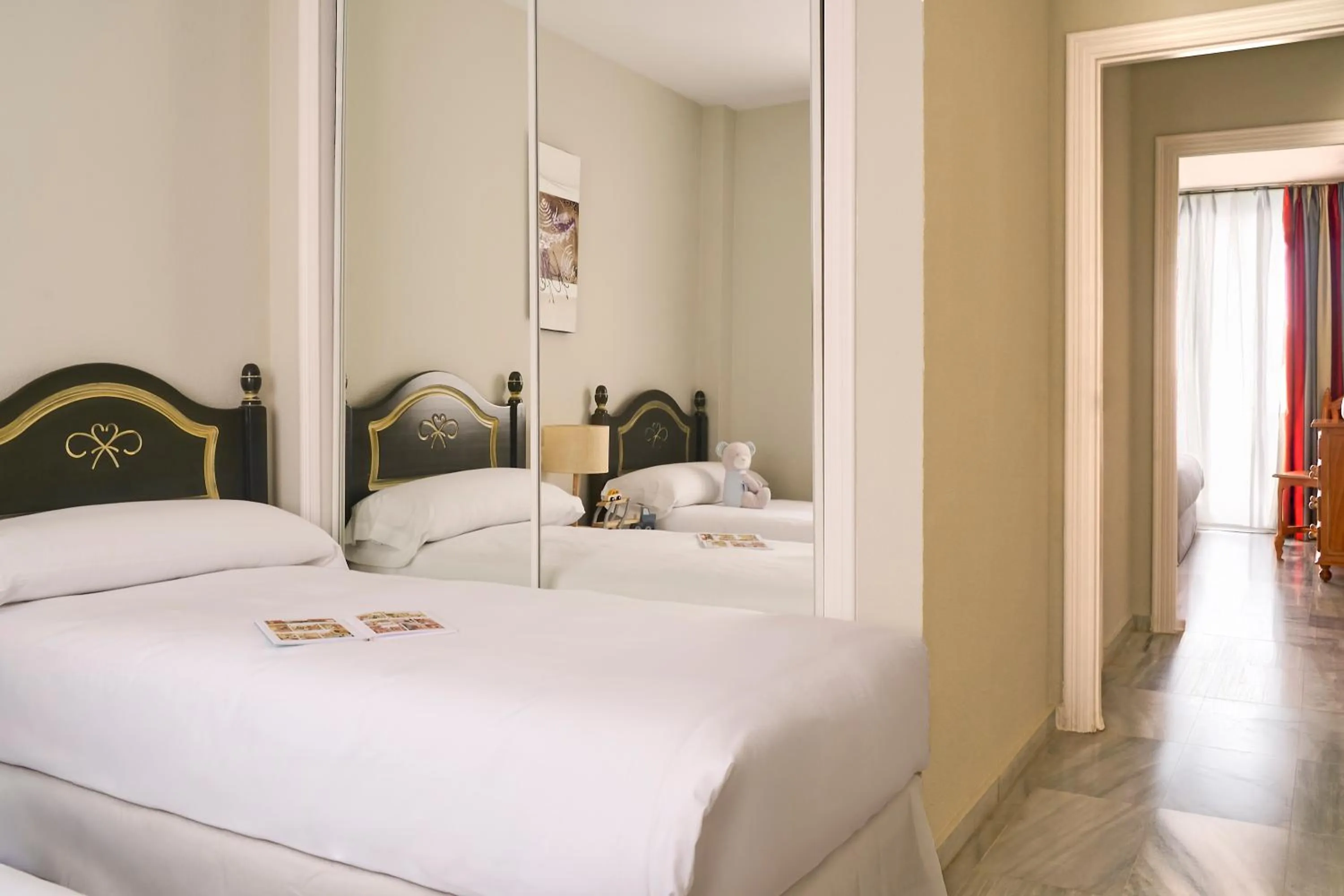 Bedroom, Bed in Ona Campanario