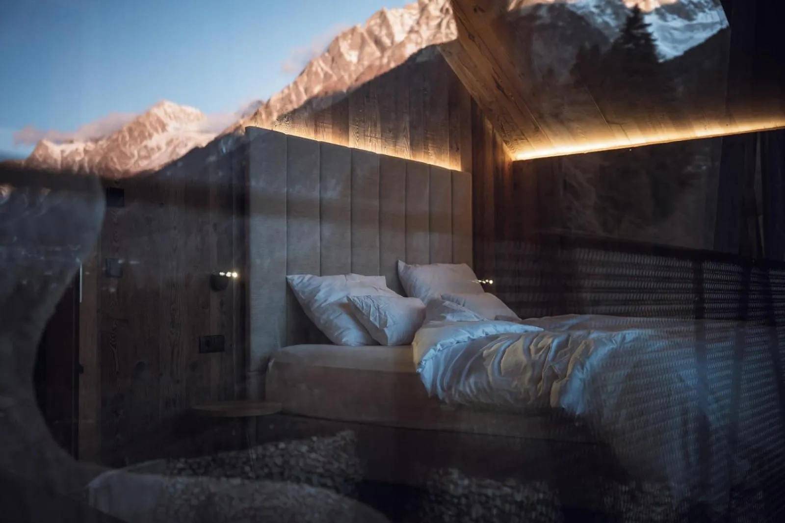 Bed in Amus Chalets Dolomites - Luxury Chalets South Tyrol