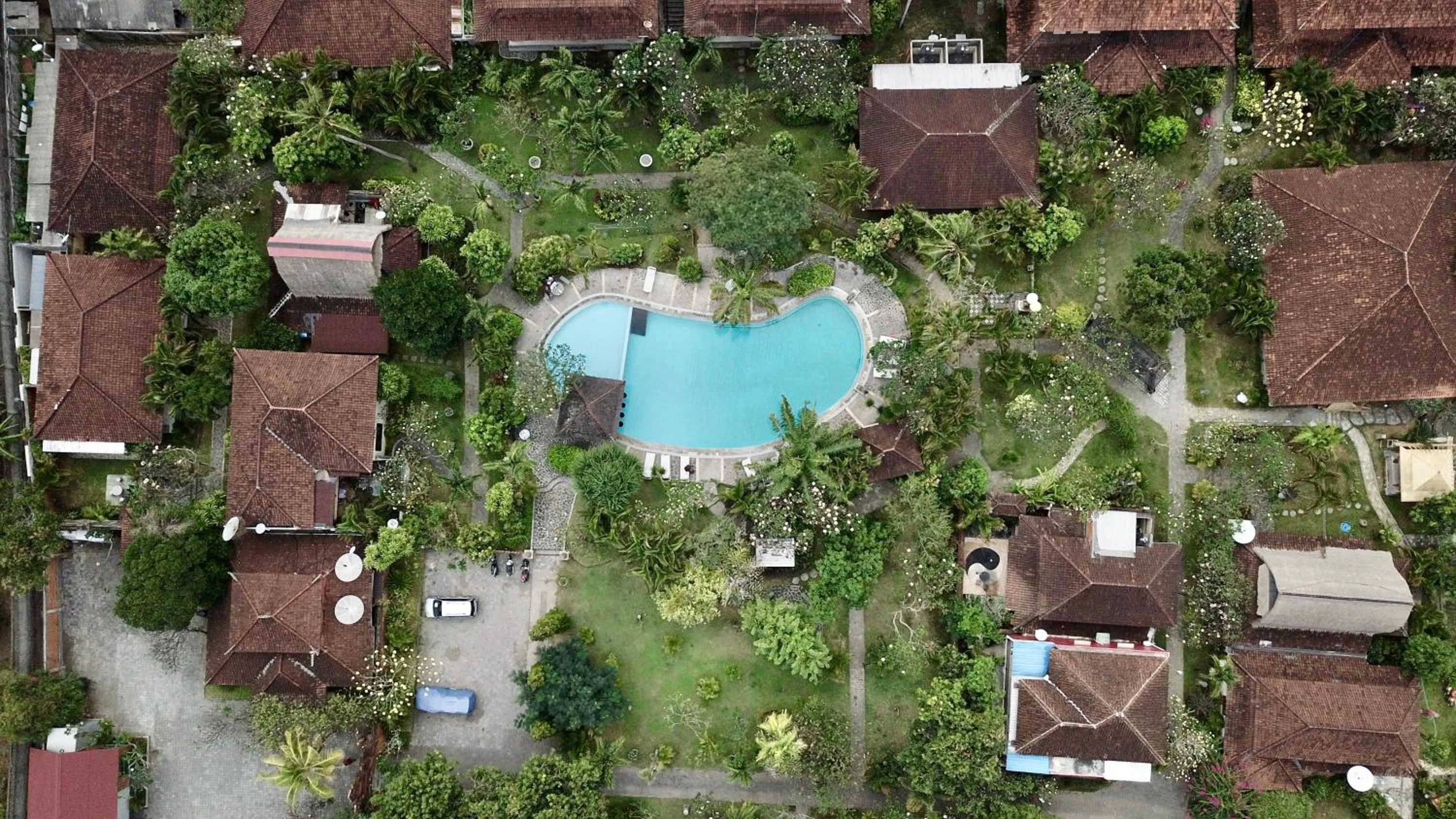 Property building in Panorama Cottages I