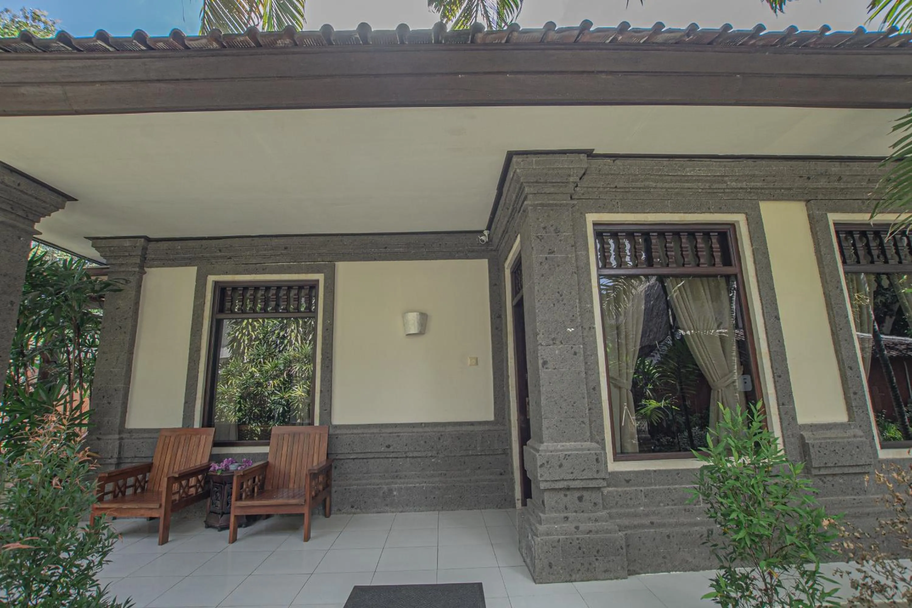 Patio in Panorama Cottages I