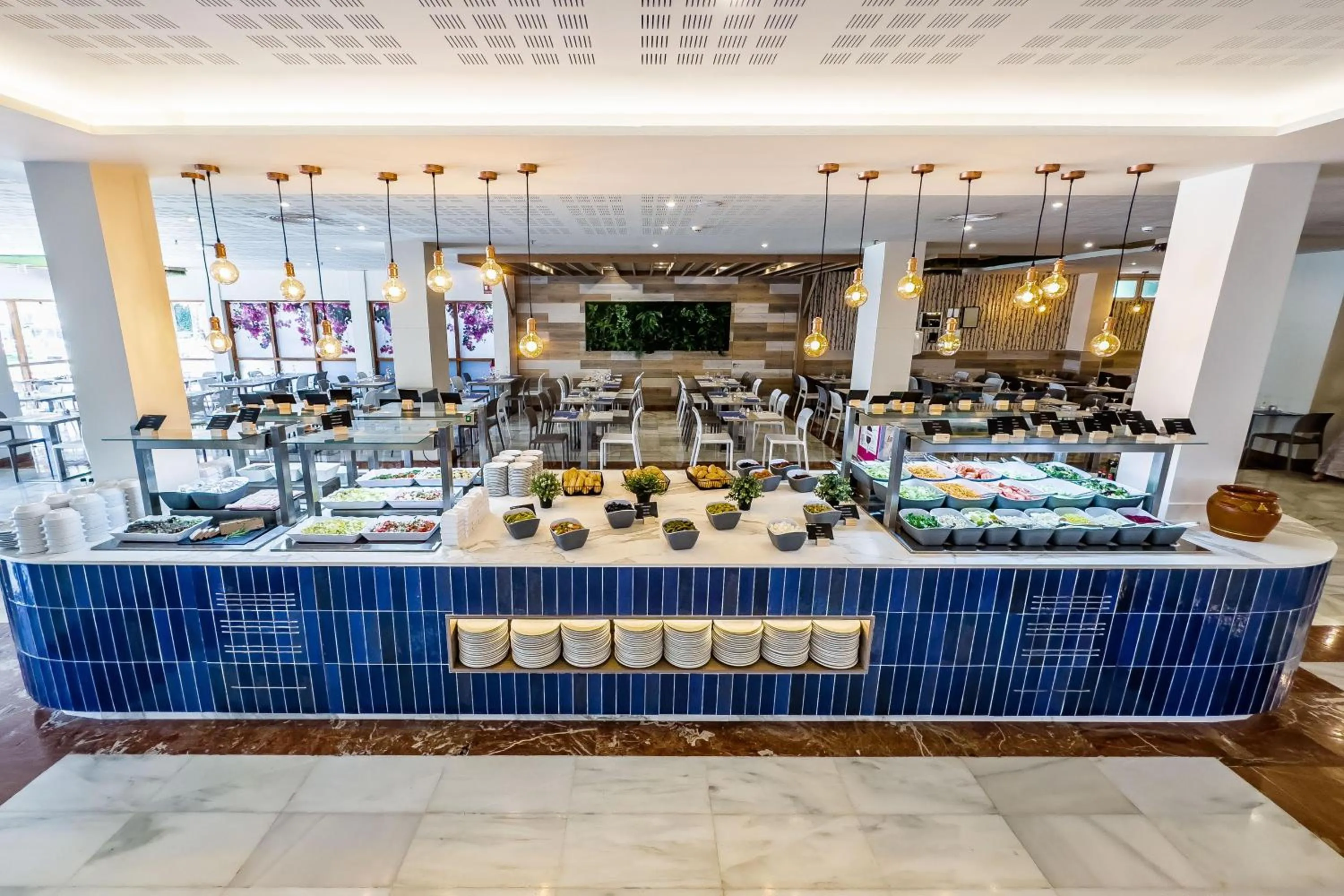 Restaurant/places to eat in THB San Fermín