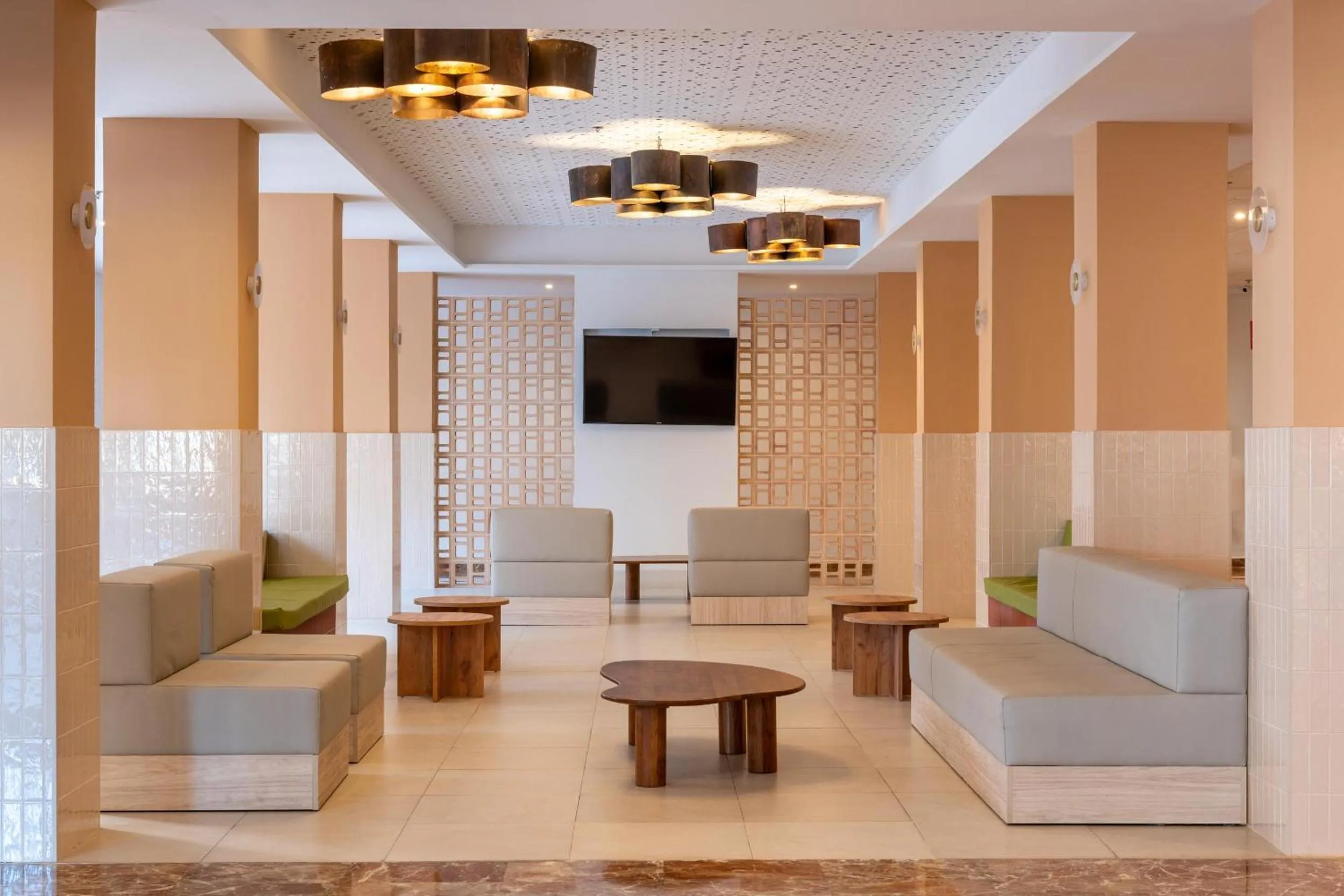 Lobby or reception in THB San Fermín