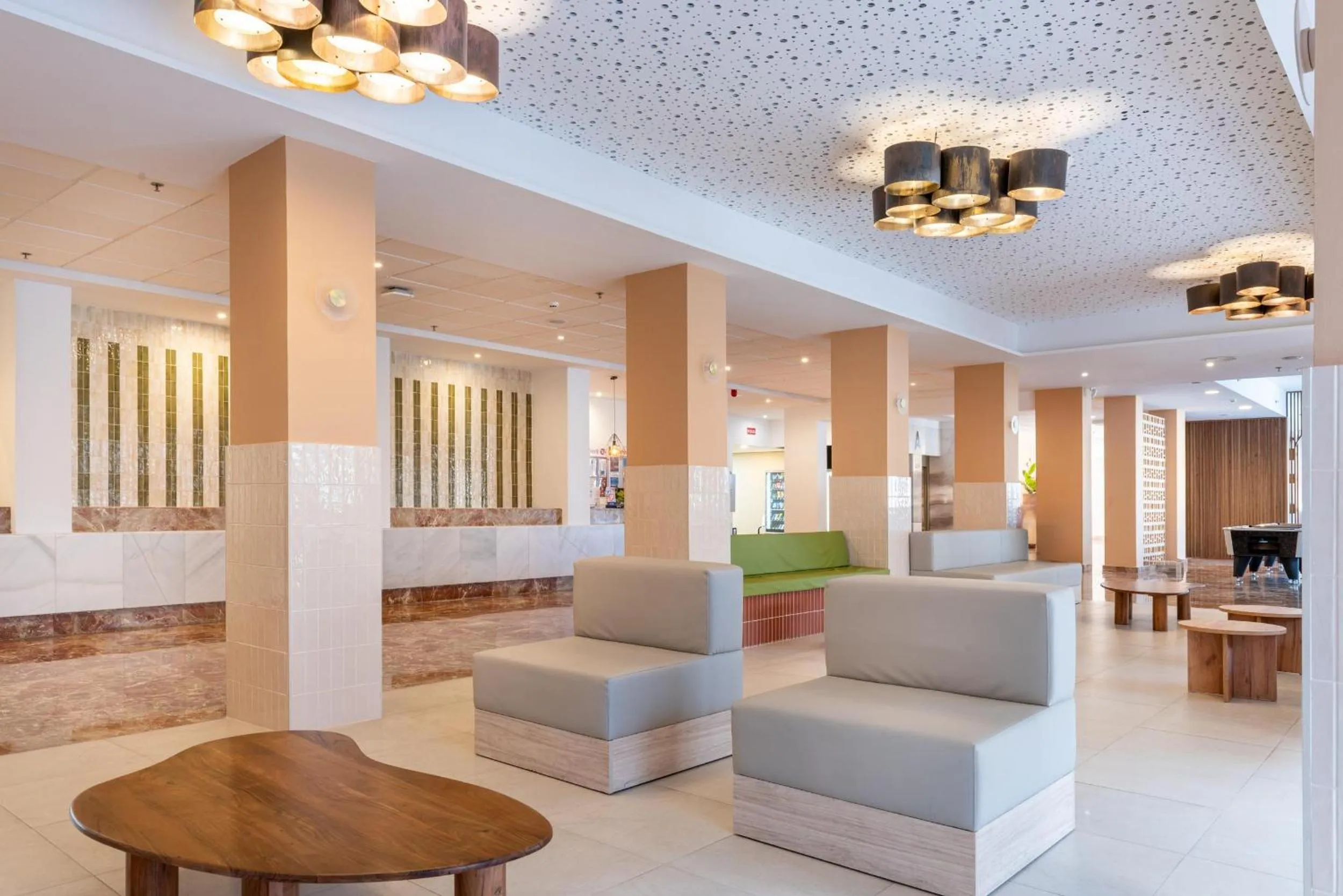 Lobby or reception in THB San Fermín