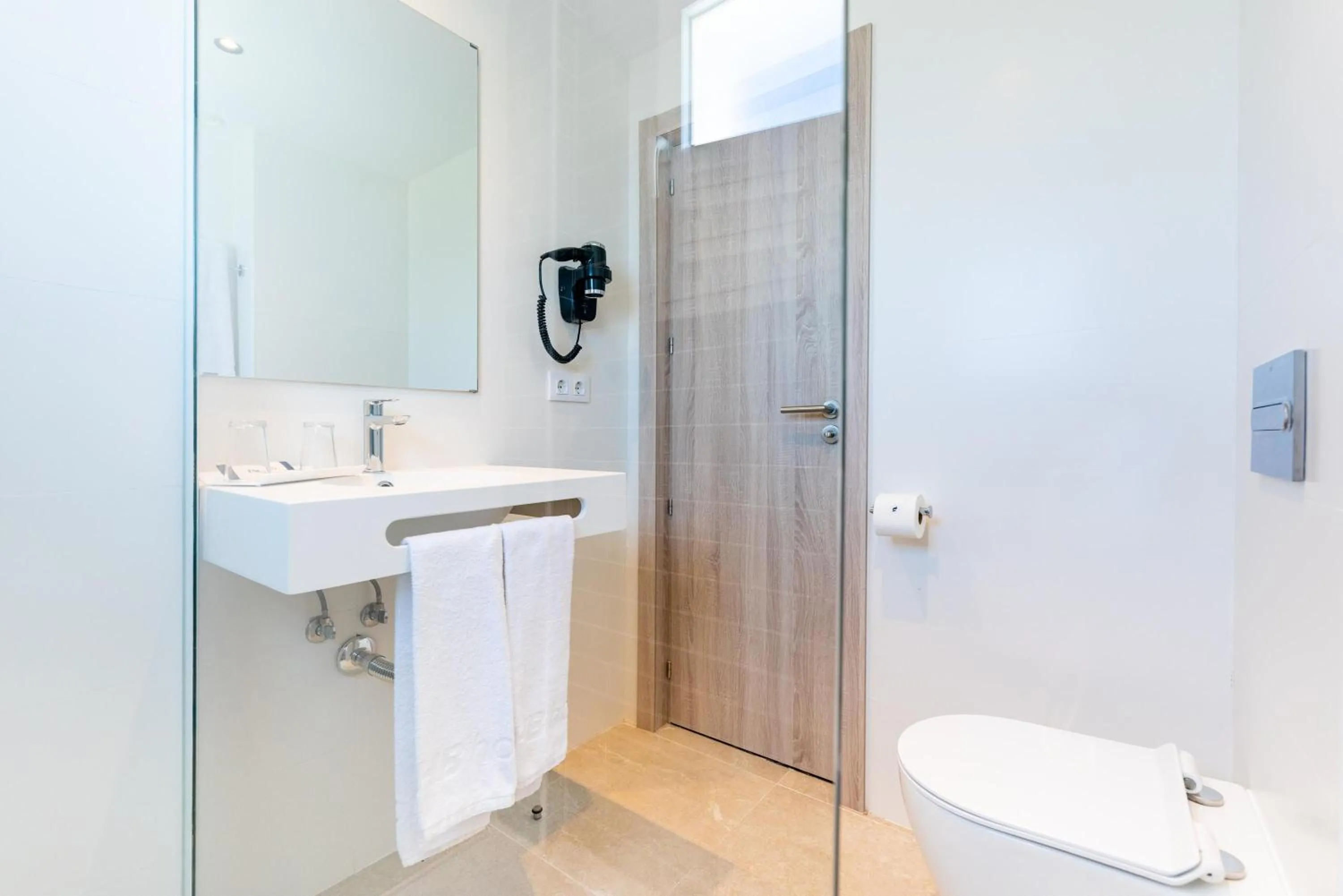 Bathroom in THB San Fermín