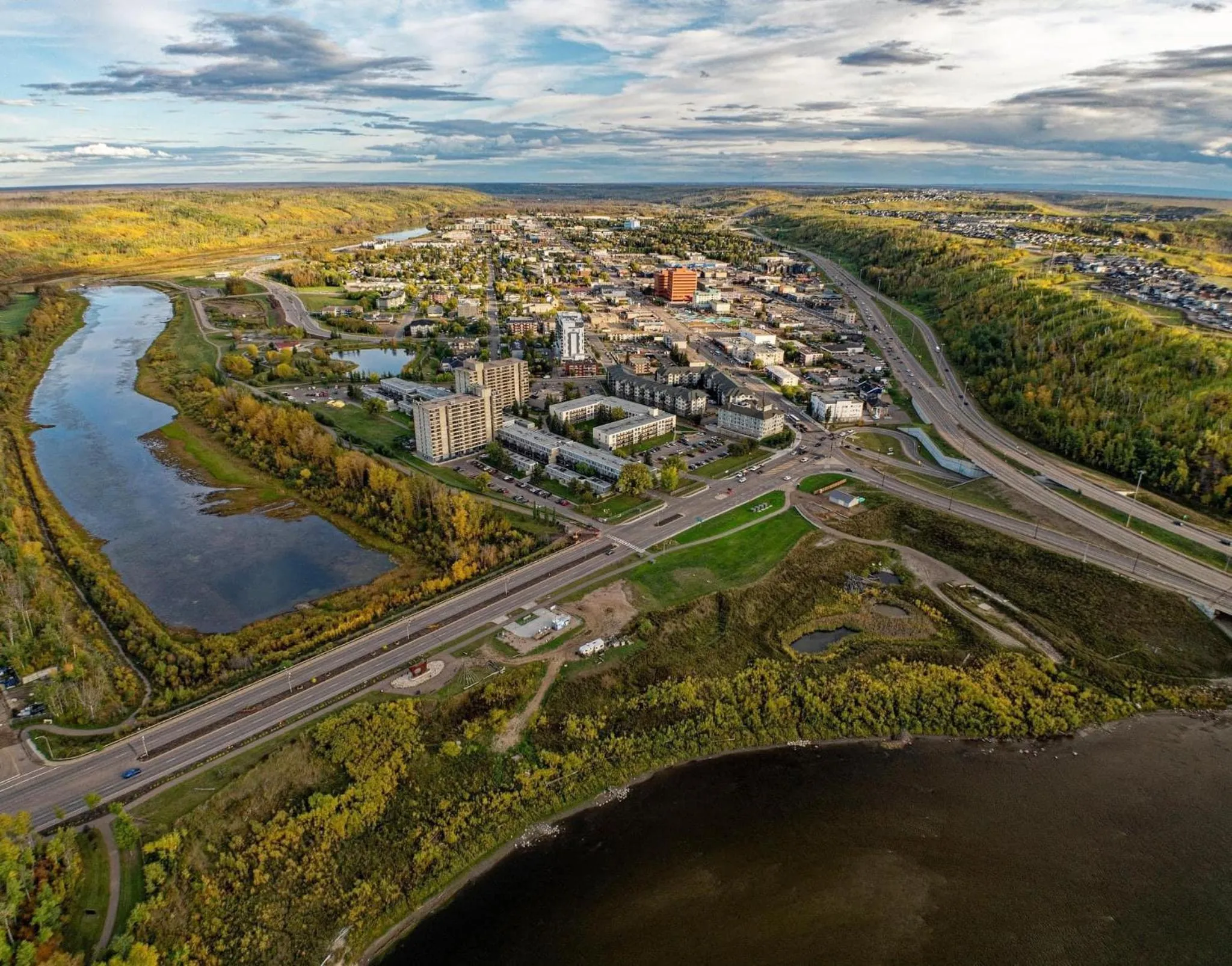Bird's eye view in Top Floor Riverfront Condo with Stellar Sunsets!