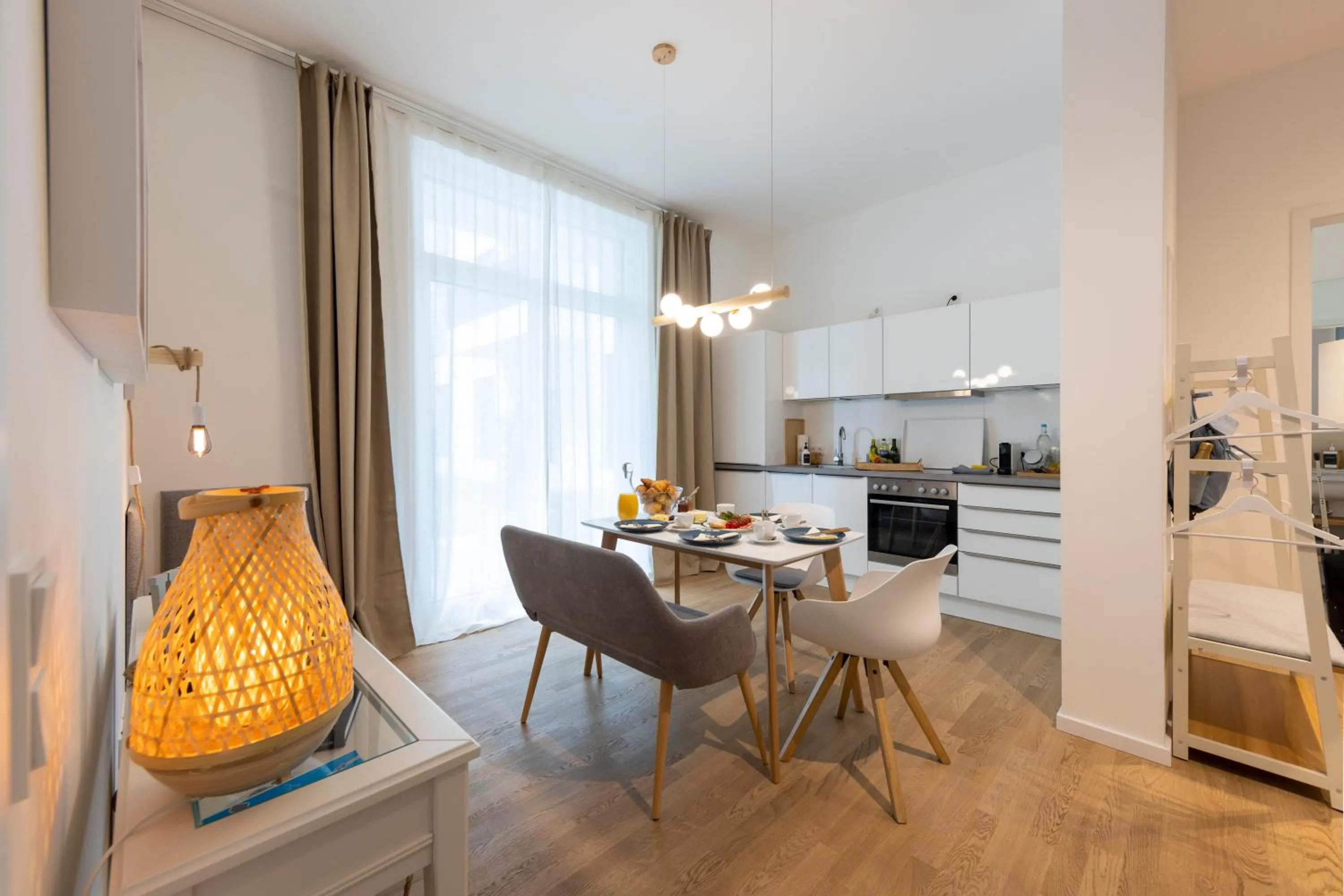 Kitchen or kitchenette in Pure Berlin Apartments - Luxury at Pure Living in City Center