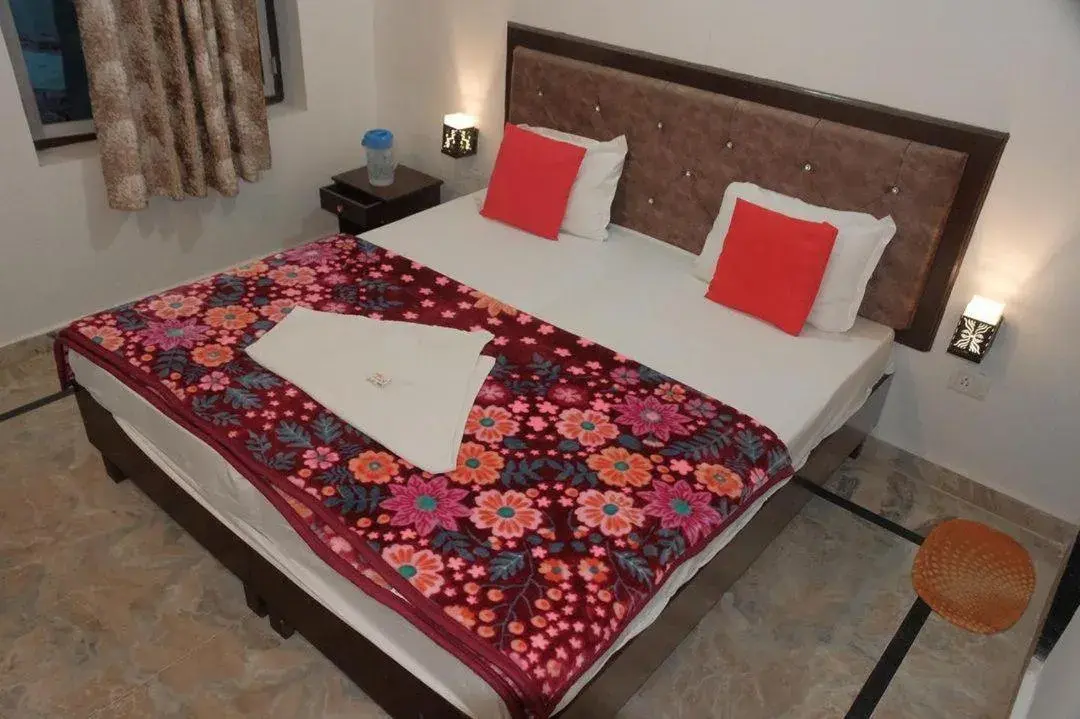 Deluxe Twin Room in Karma Hostel Deluxe Twin Room in Karma Hostel